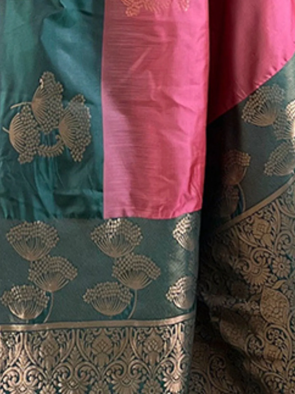 Odette Pink Woven Design Soft Silk Saree With Unstitched Blouse For Women - Image 4