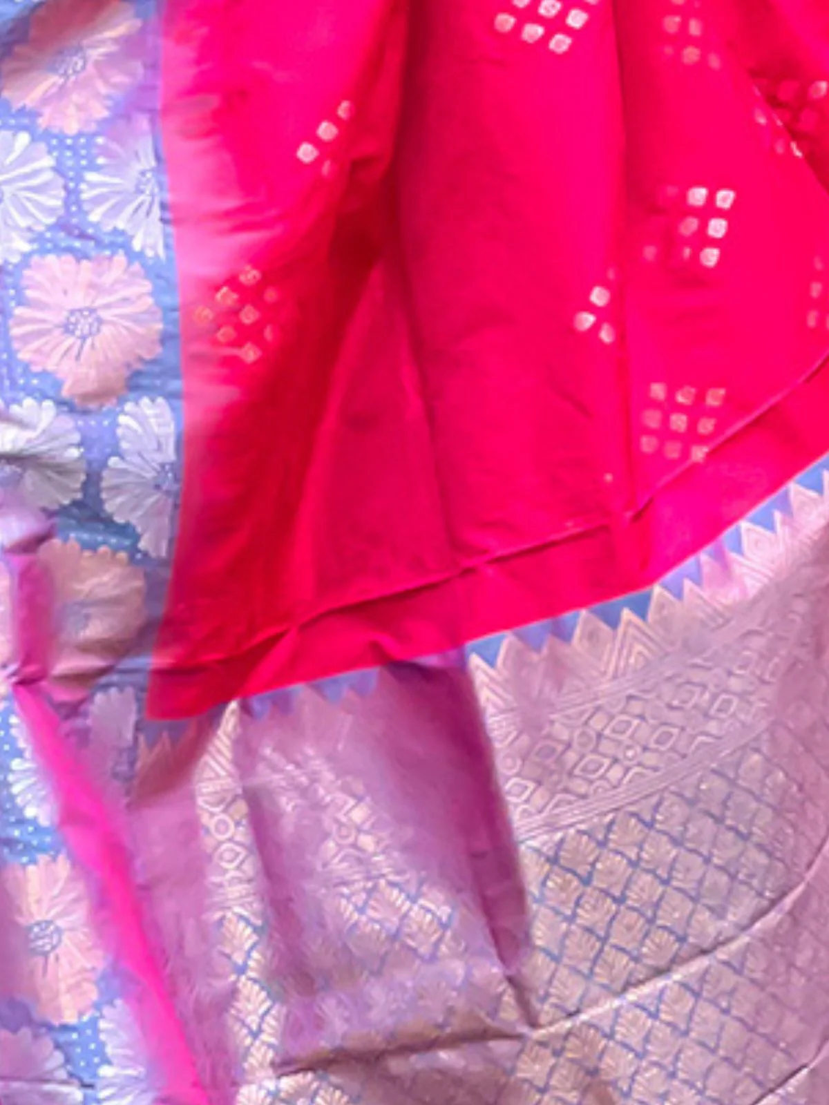 Odette Pink Woven Design Soft Silk Saree With Unstitched Blouse For Women - Image 5