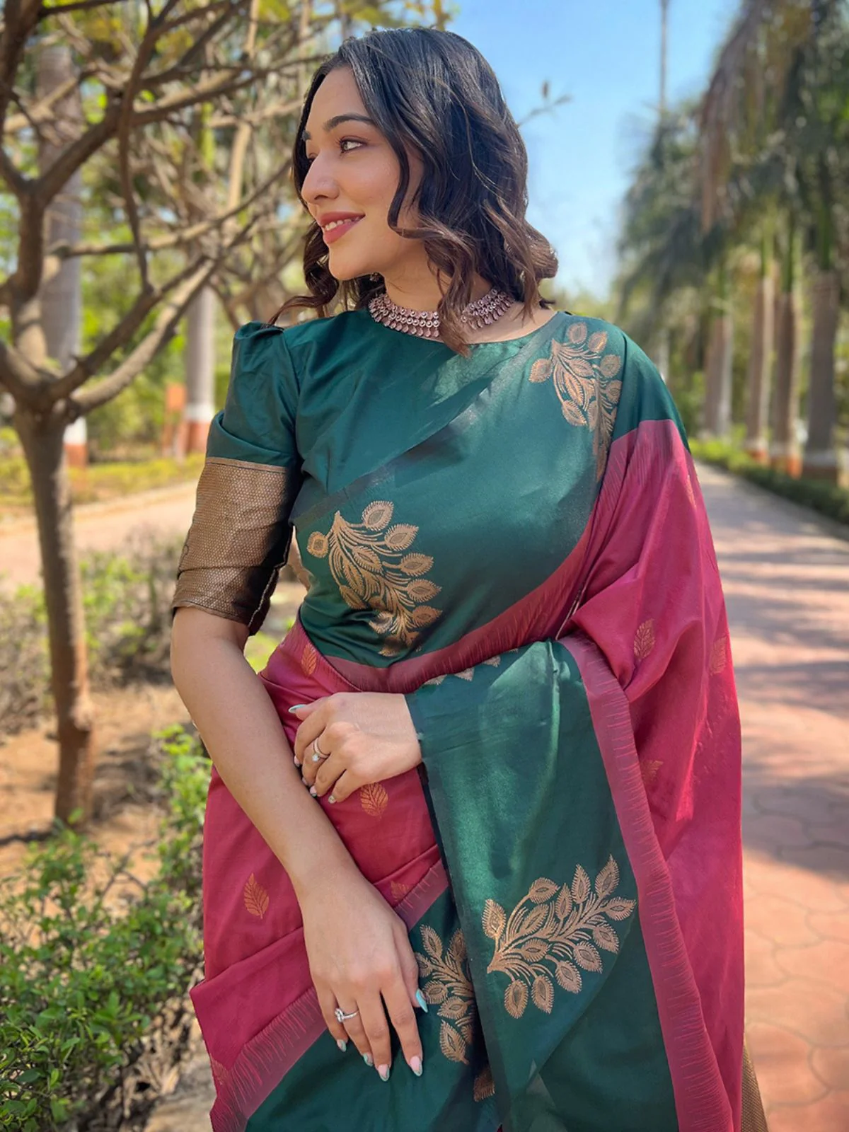 Odette Pink Woven Design Soft Silk Saree With Unstitched Blouse For Women - Image 3