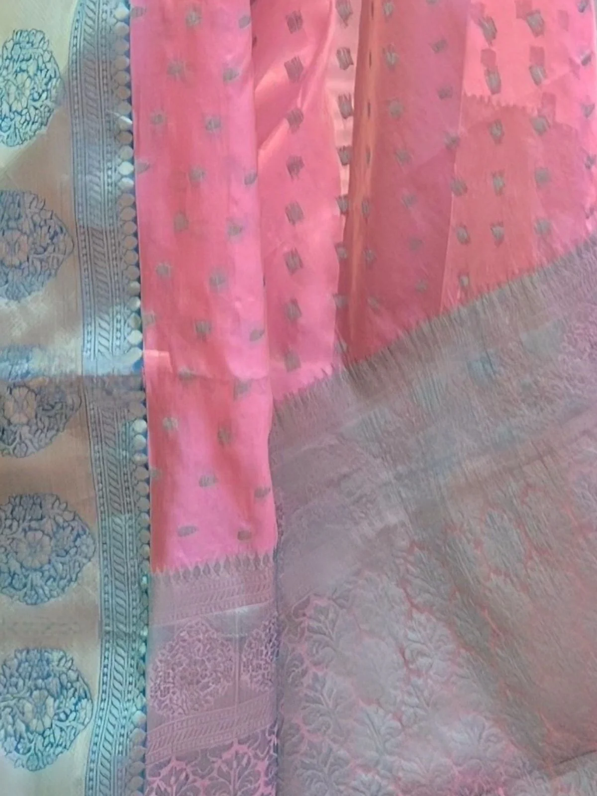 Odette Pink Woven Design Tissue Silk Saree With Unstitched Blouse For Women - Image 4