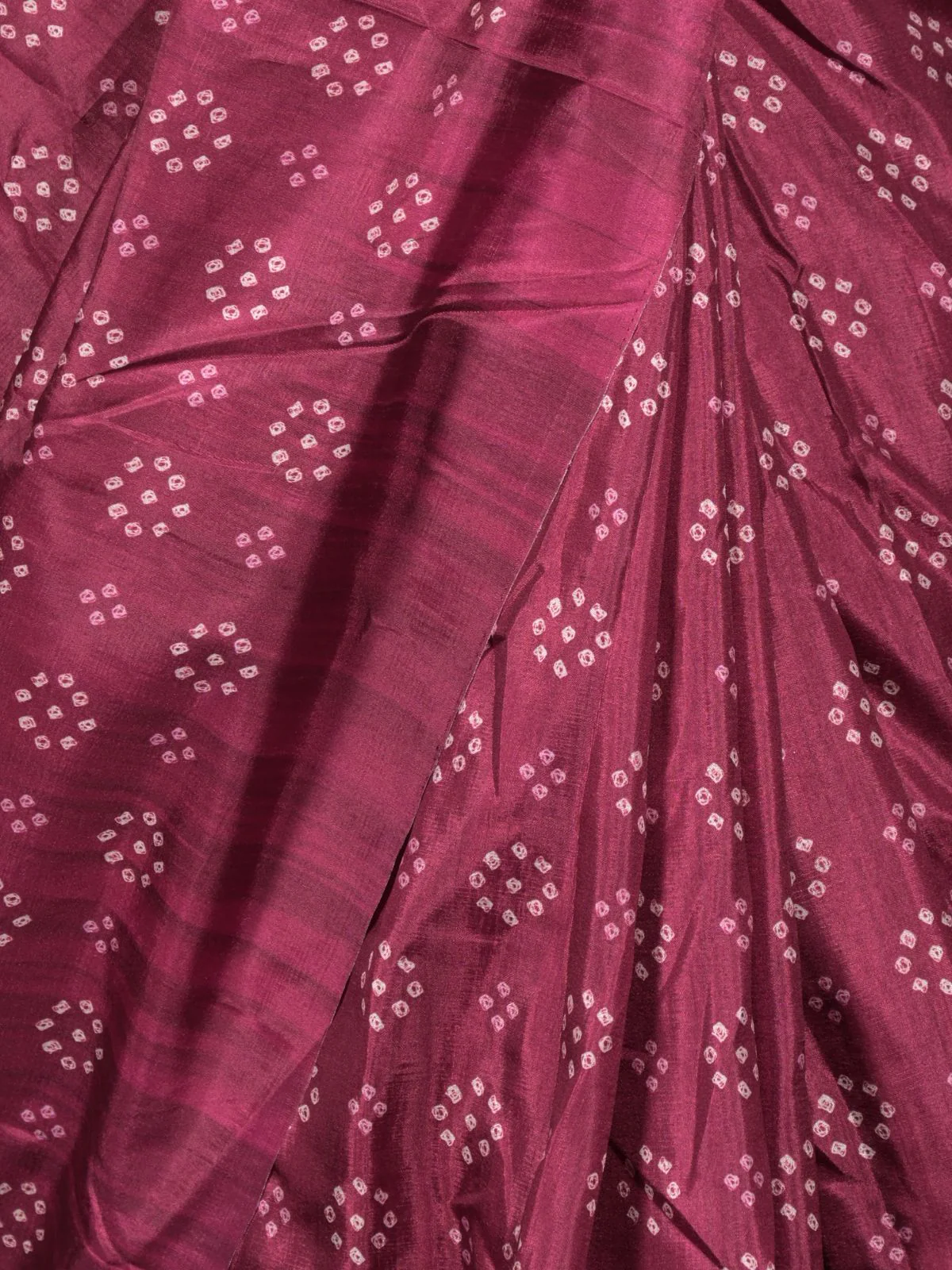 Odette Purple Bandhani Print Silk Blend Saree with Unstitched Blouse for Women - Image 5