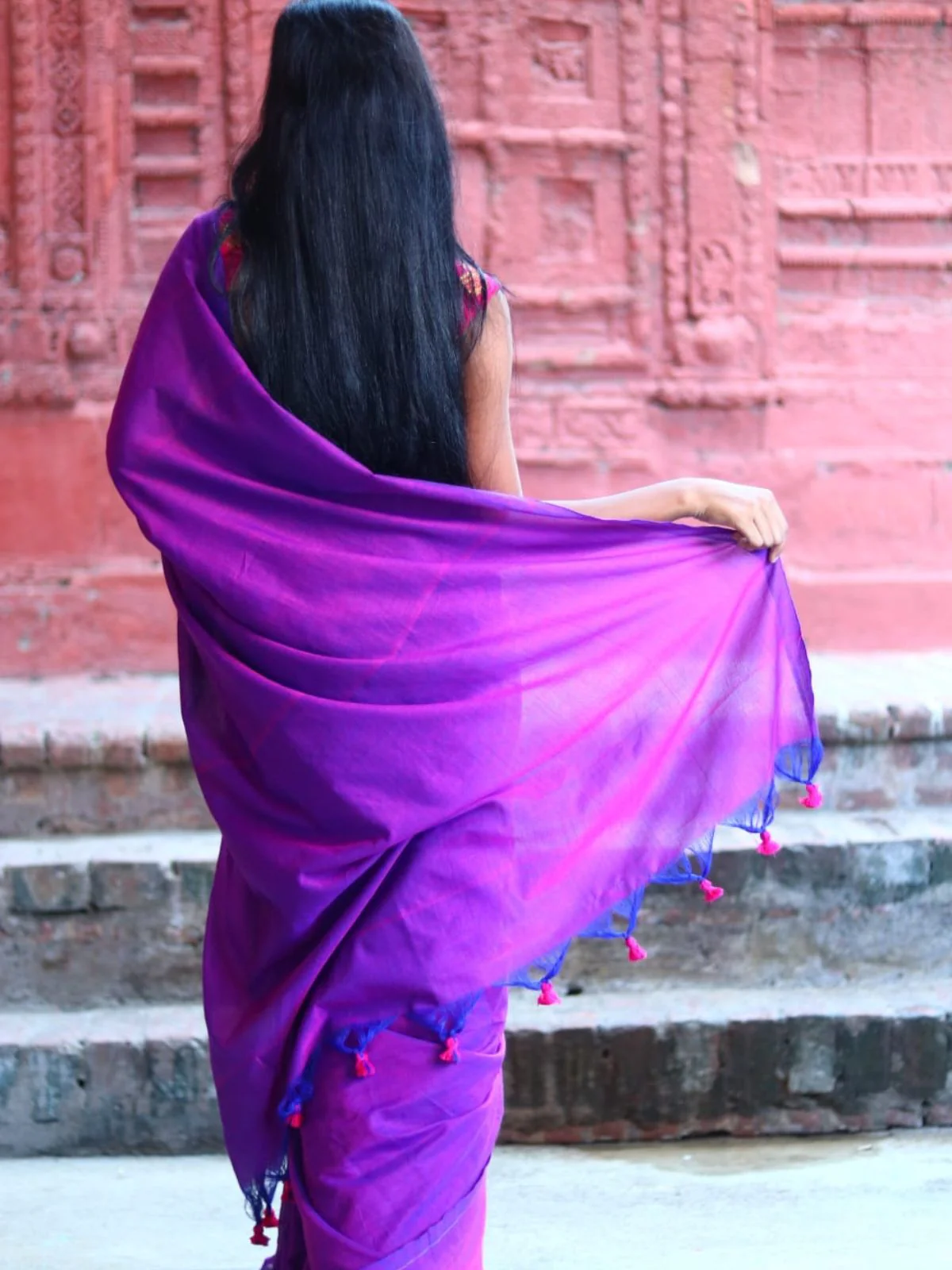 Odette Purple Cotton  Saree  With Unstitched Blouse for Women - Image 5