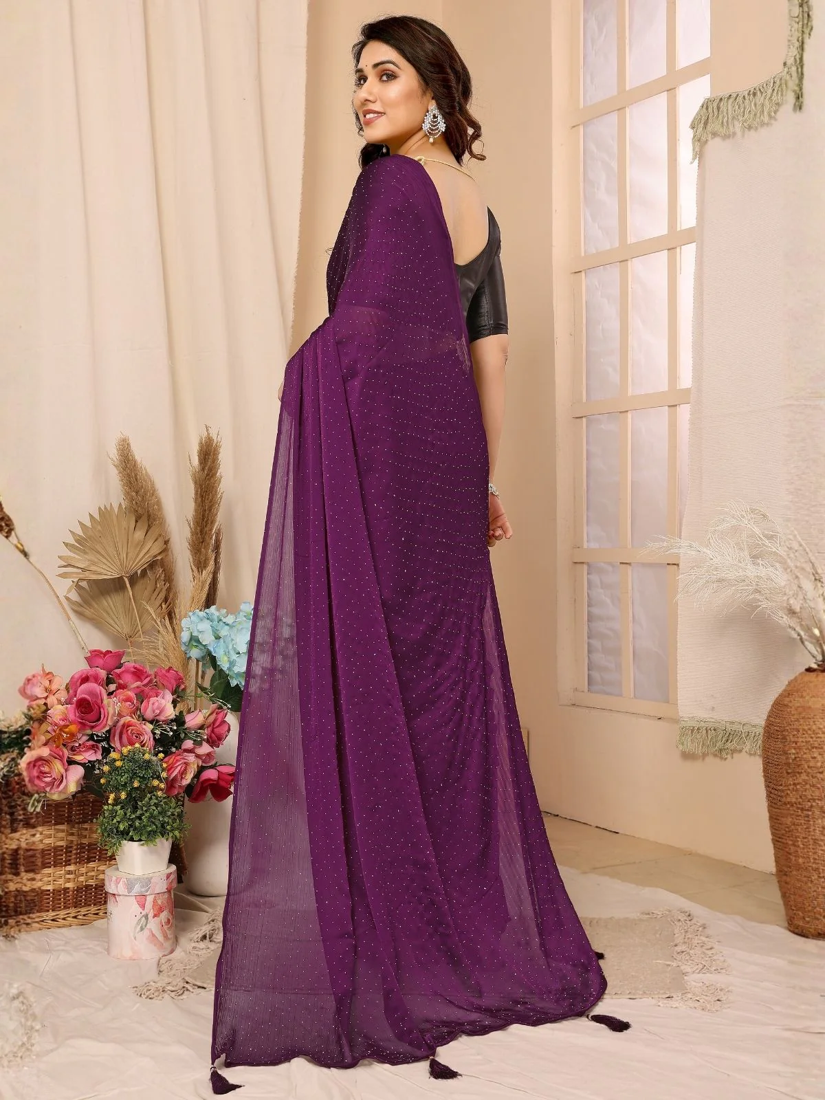 Odette Purple Georgette Embellished Saree For Women - Image 3