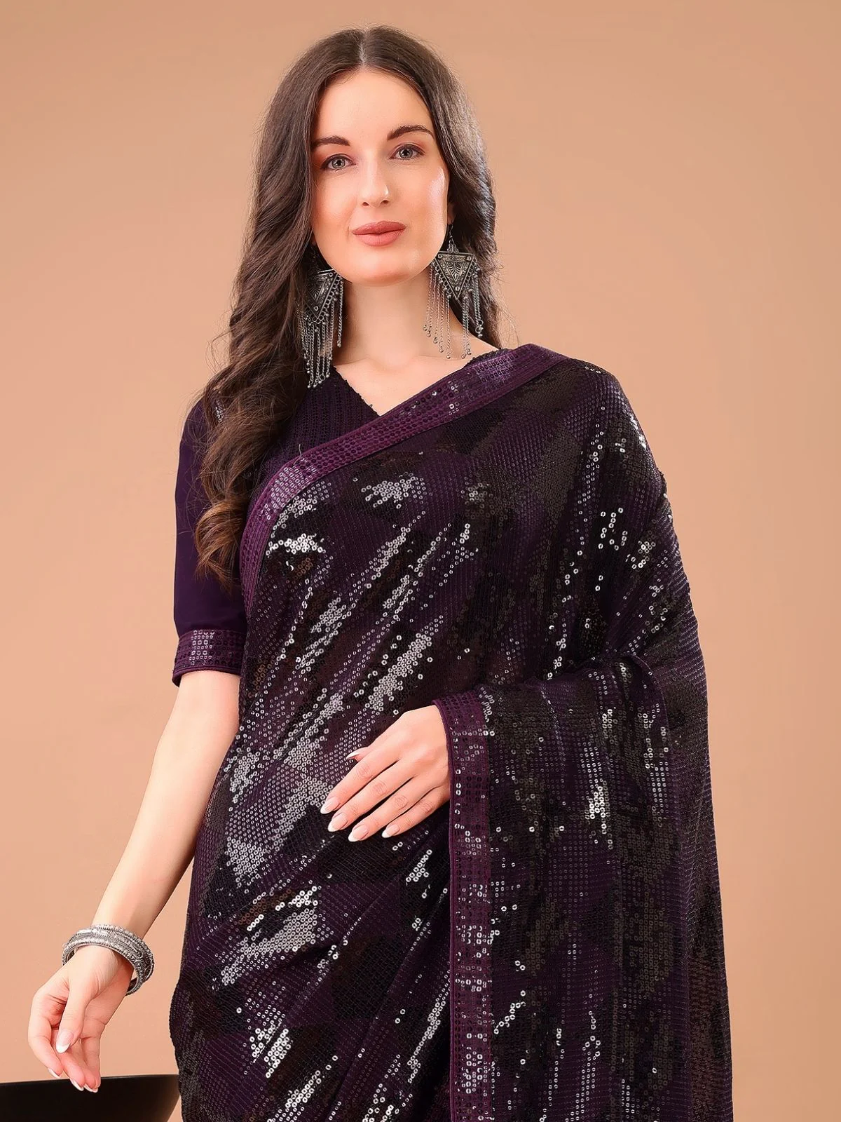 Odette Purple Georgette Sequin Elegant Saree For Women - Image 5