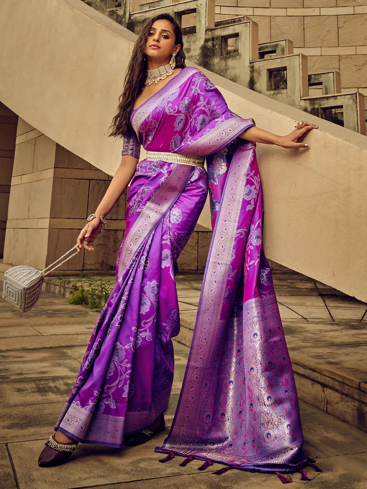 Odette Purple Handloom Woven Satin Saree For Women - Image 2