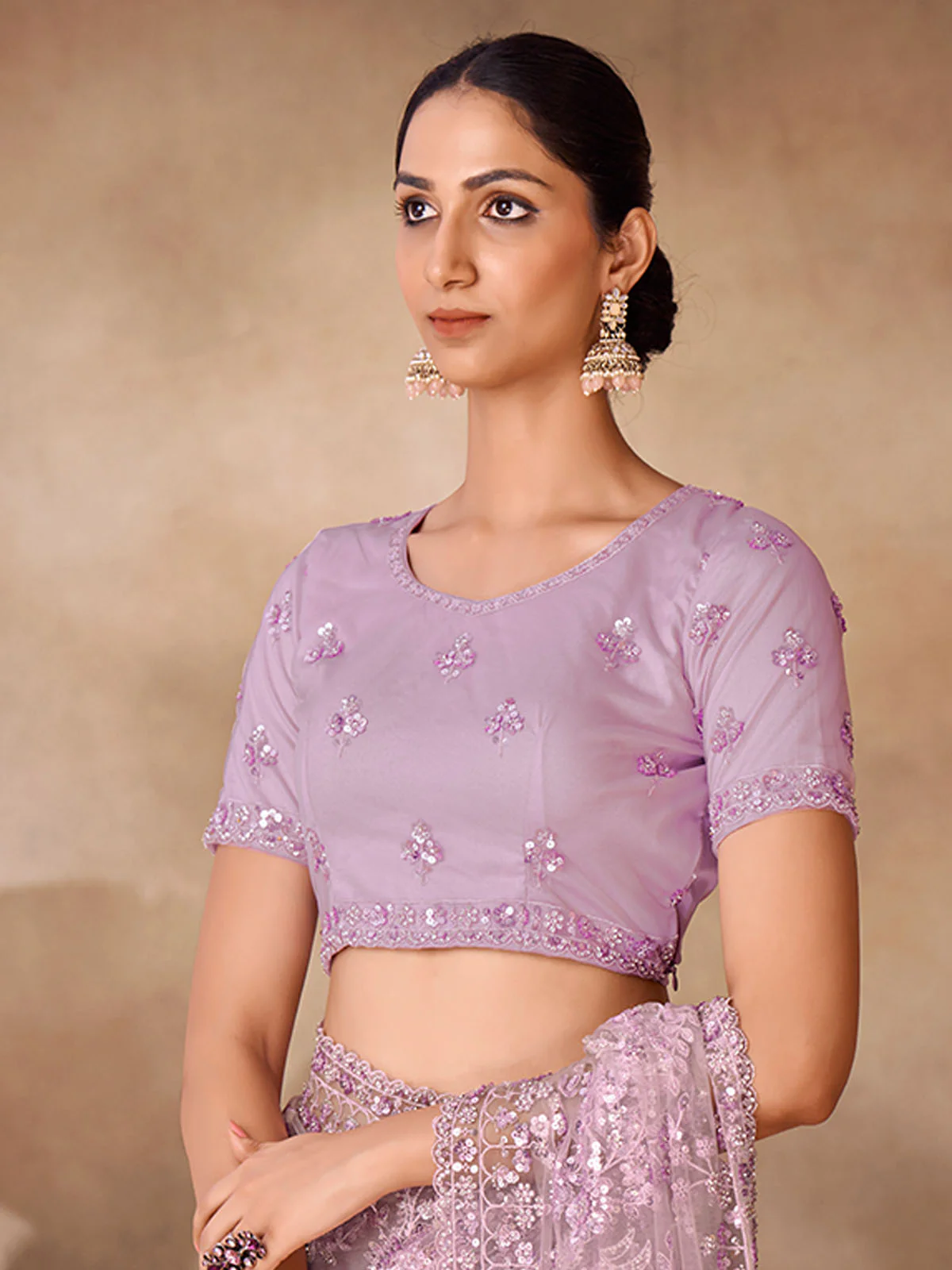 Odette Purple Net Embroidered Saree With Unstitched Blouse For Women - Image 3