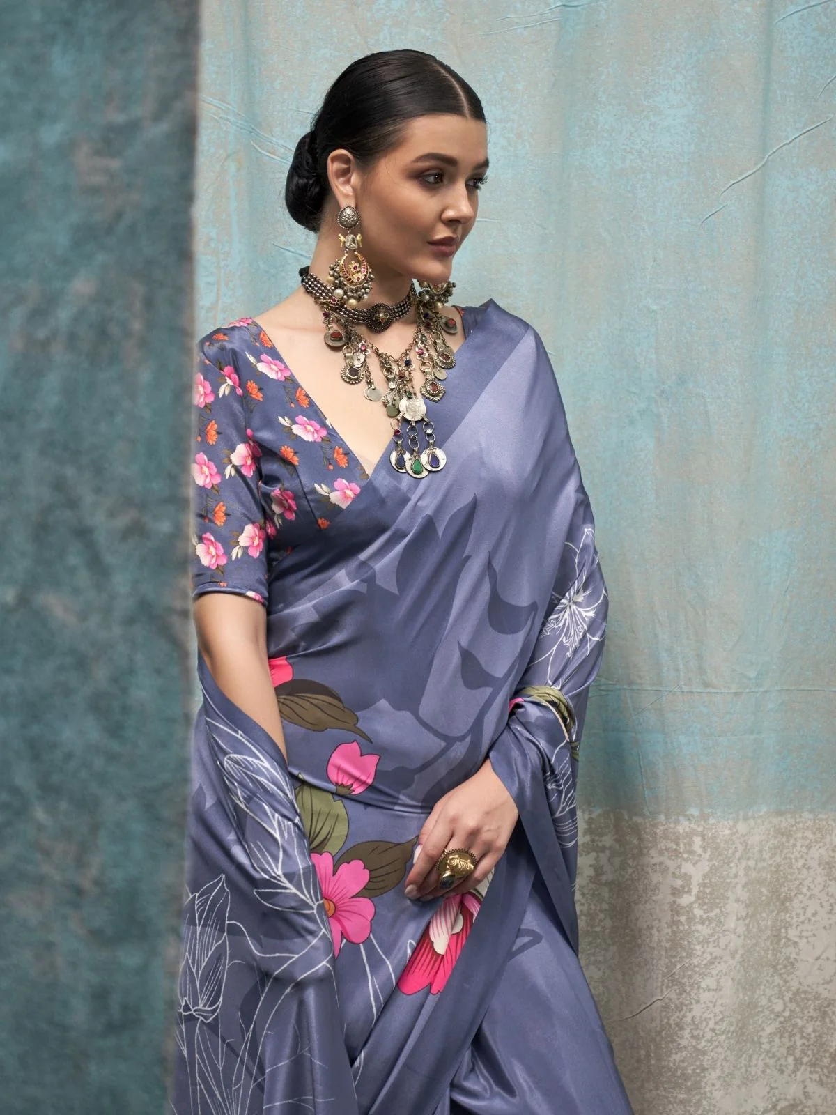 Odette Purple Satin Printed Saree With Unstitched Blouse For Women - Image 3