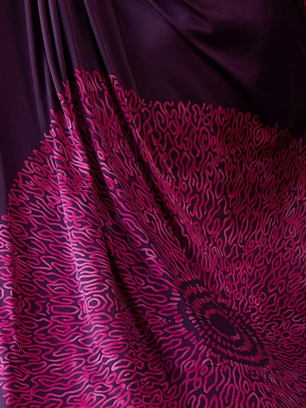 Odette Purple Silk Blend Printed Elegant Saree For Women - Image 5