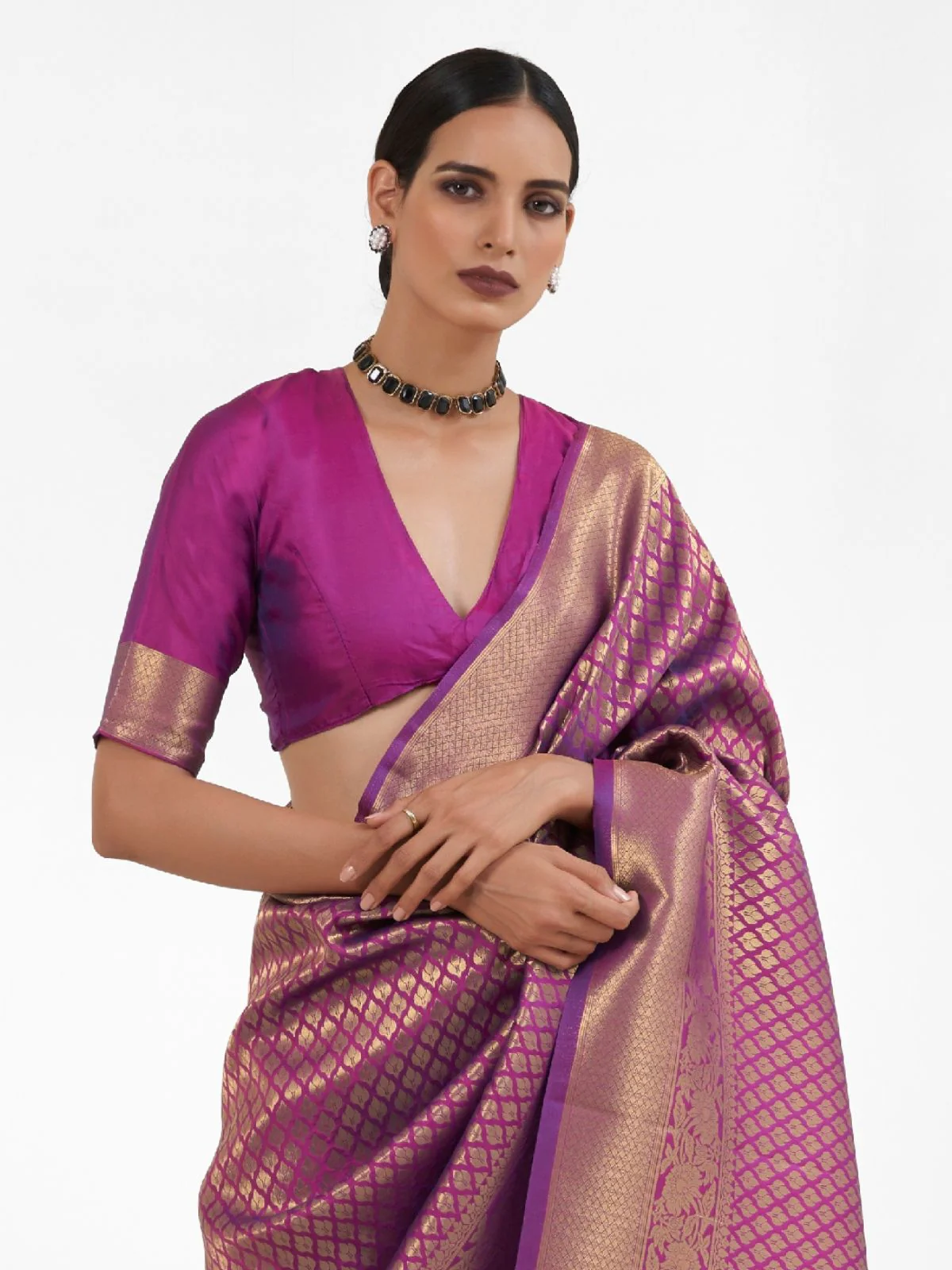 Odette Purple Silk Blend Woven Saree With Unstitched Blouse For Women - Image 2