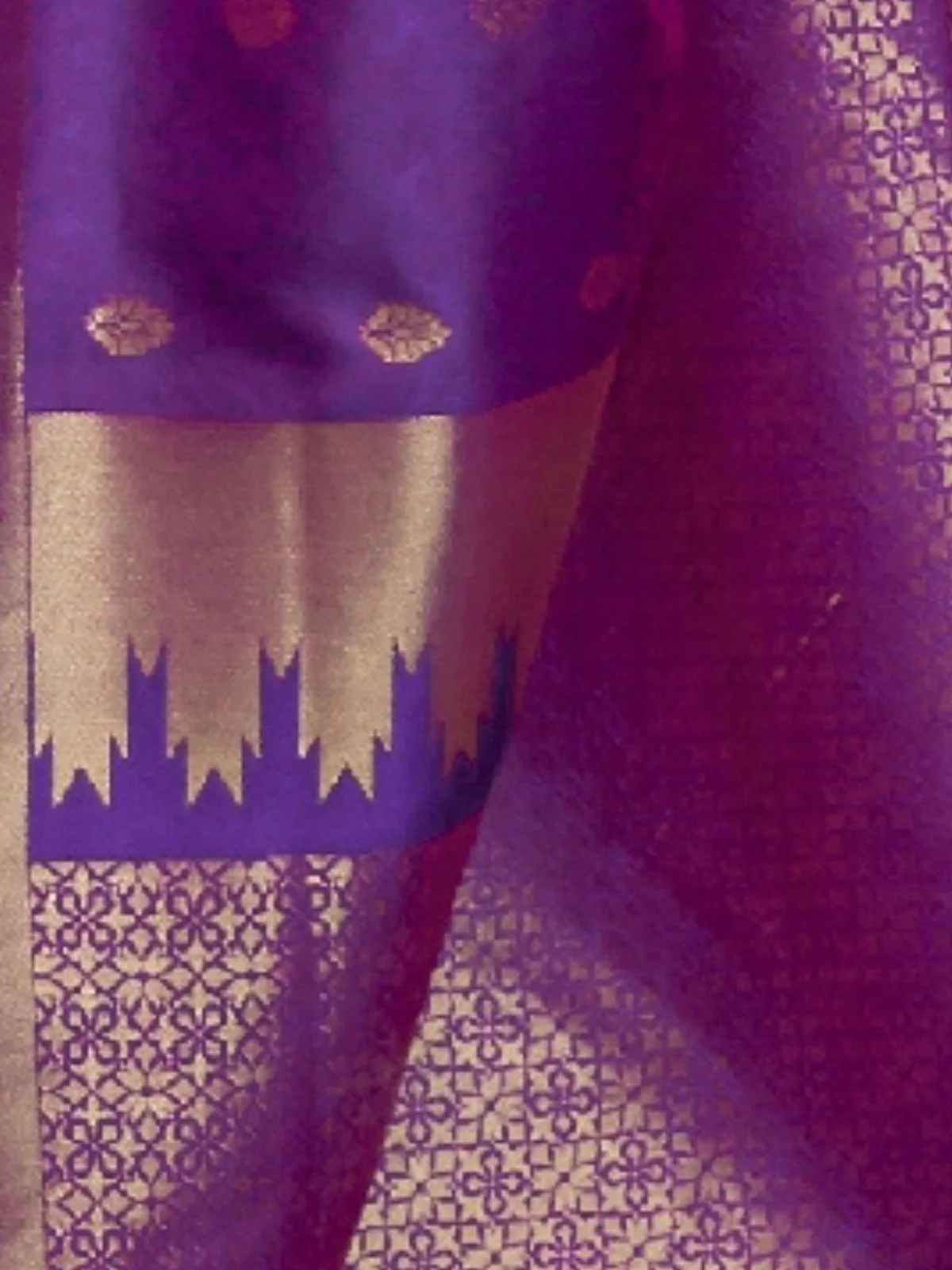 Odette Purple Silk Blend Woven Saree With Unstitched Blouse for Women - Image 3