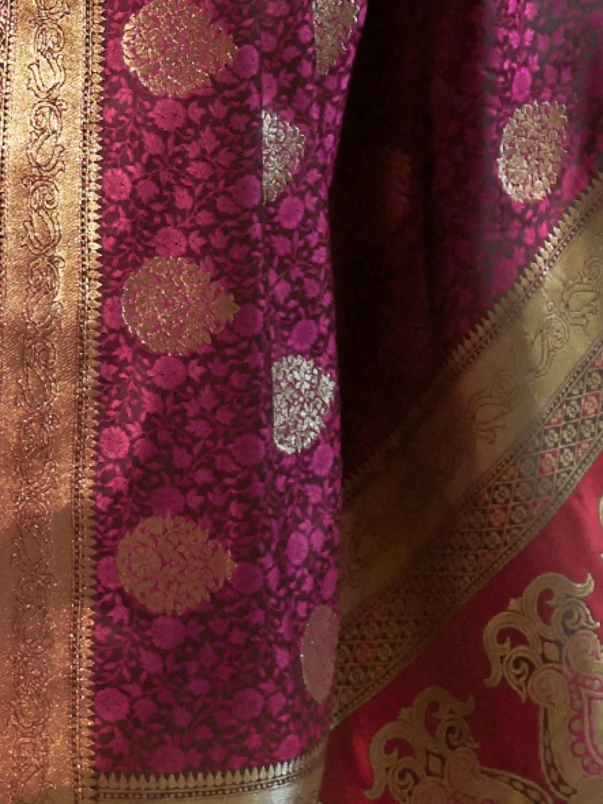 Odette Purple Silk Blend Woven Saree With Unstitched Blouse for Women - Image 3