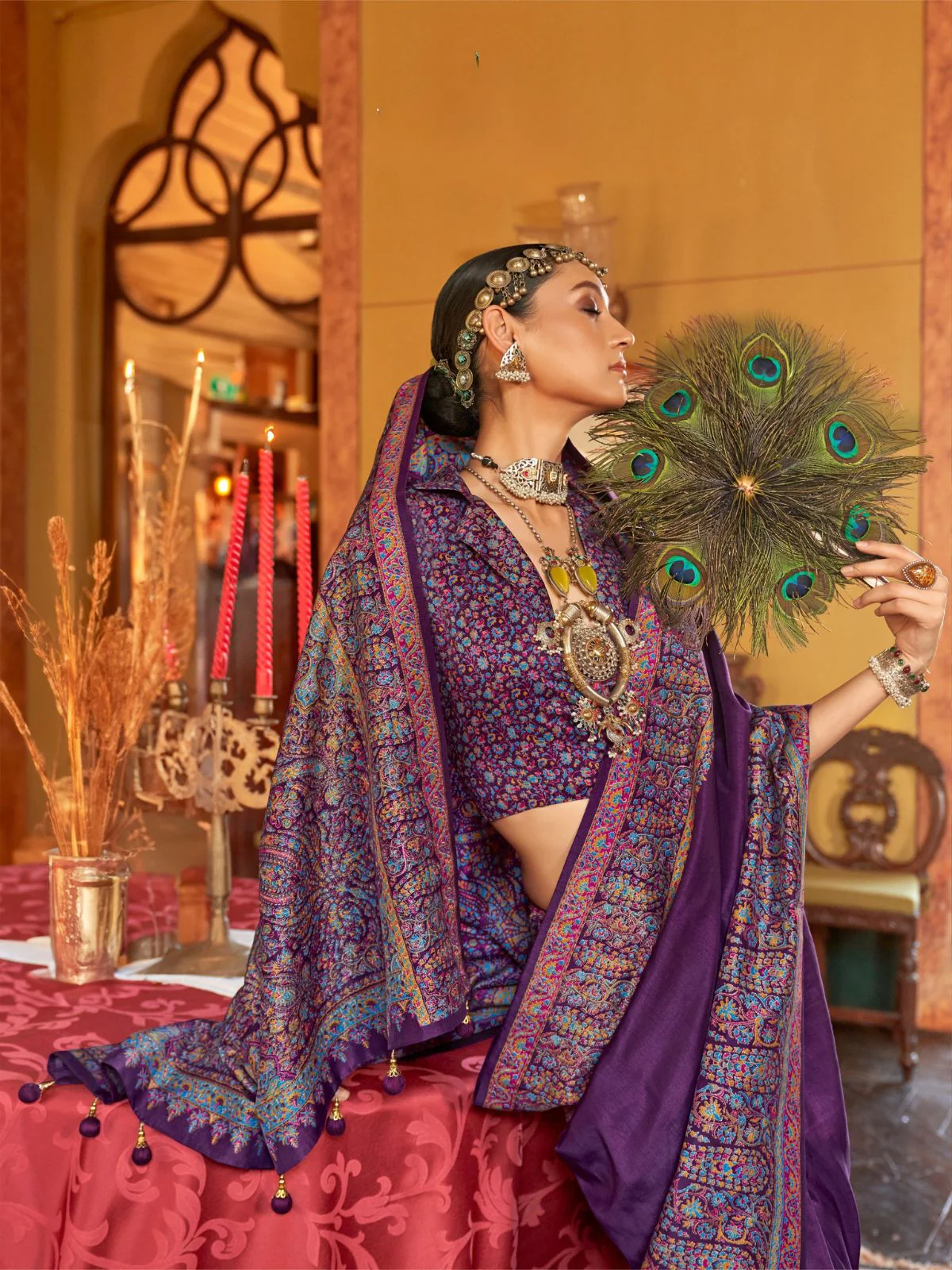 Odette Purple Silk Blend Woven Saree With Unstitched Blouse For Women - Image 2