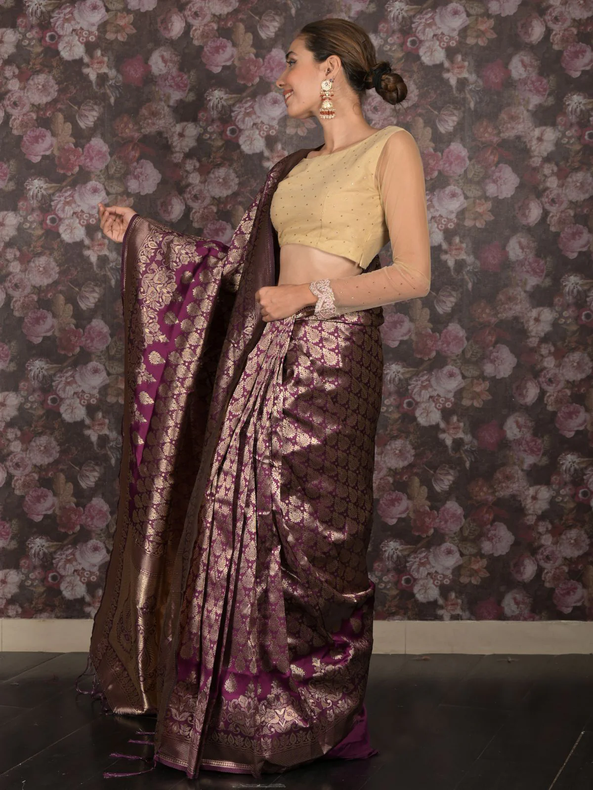 Odette Purple Silk Blend Woven Saree with Unstitched Blouse for Women - Image 3