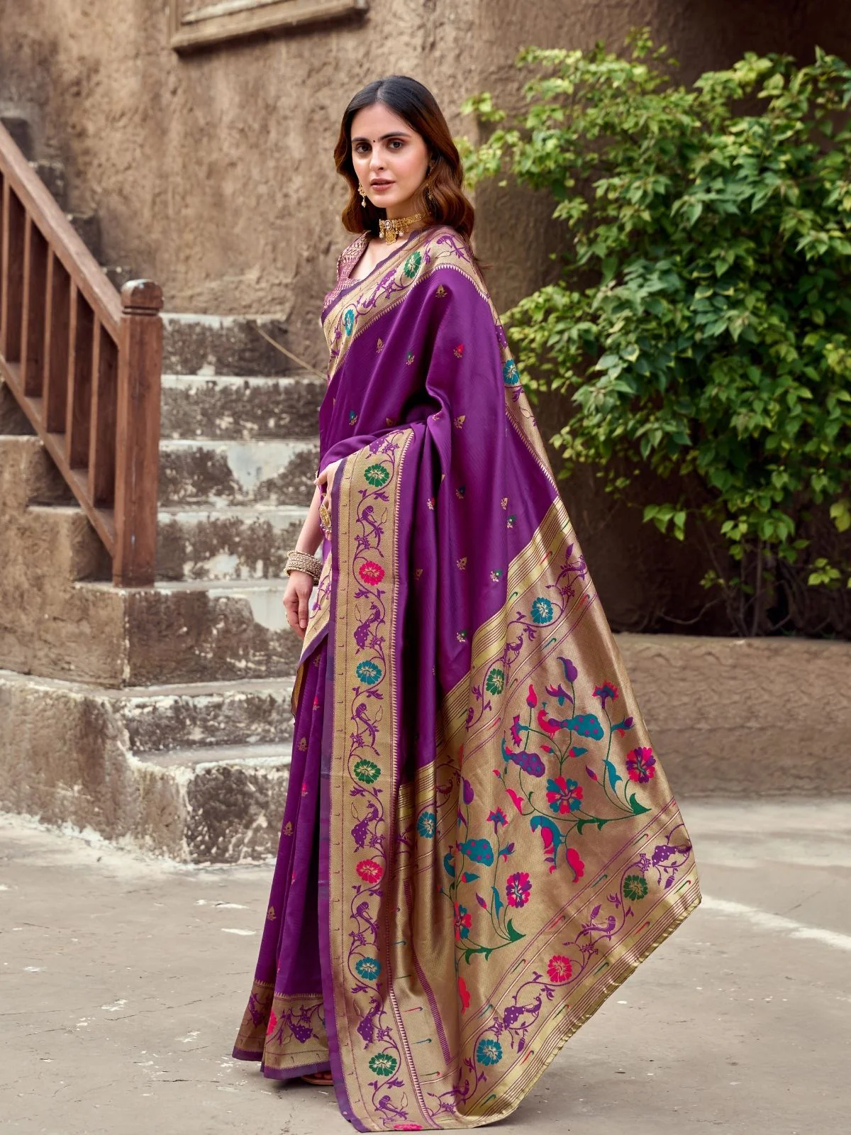 Odette Purple Silk Woven Paithani Saree For Women - Image 2