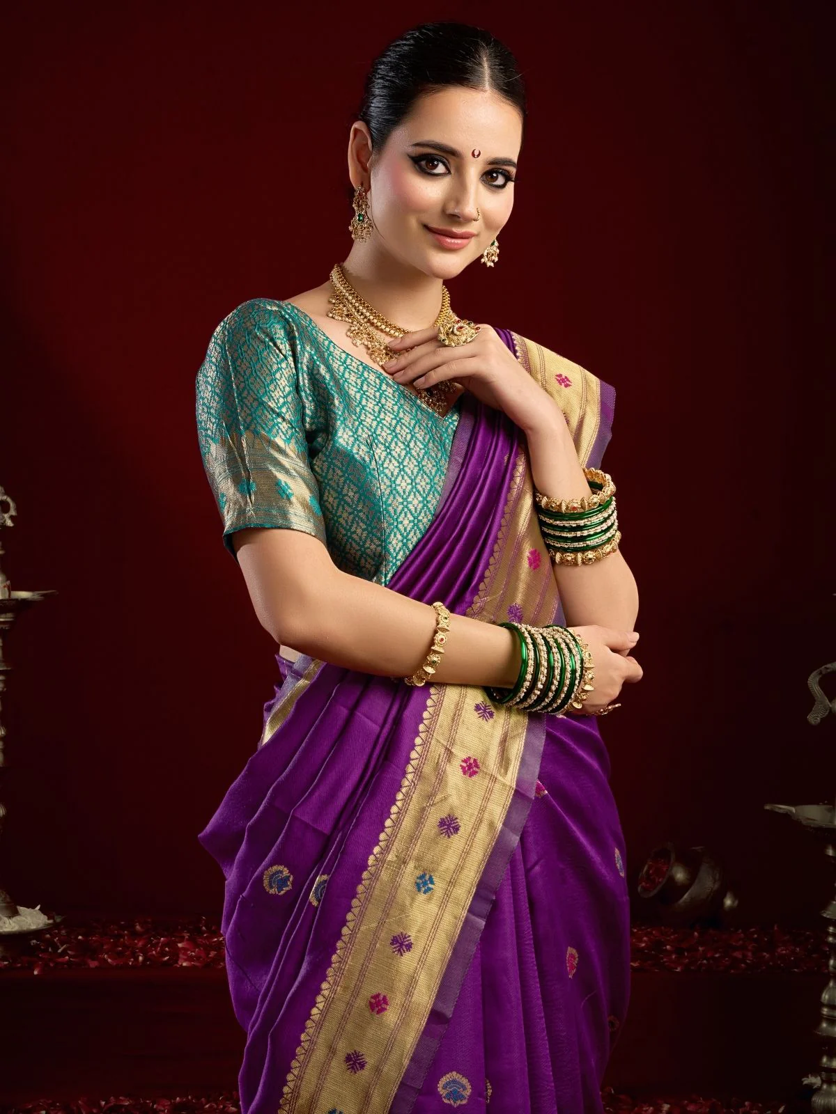 Odette Purple Silk Woven Paithani Saree For Women - Image 5