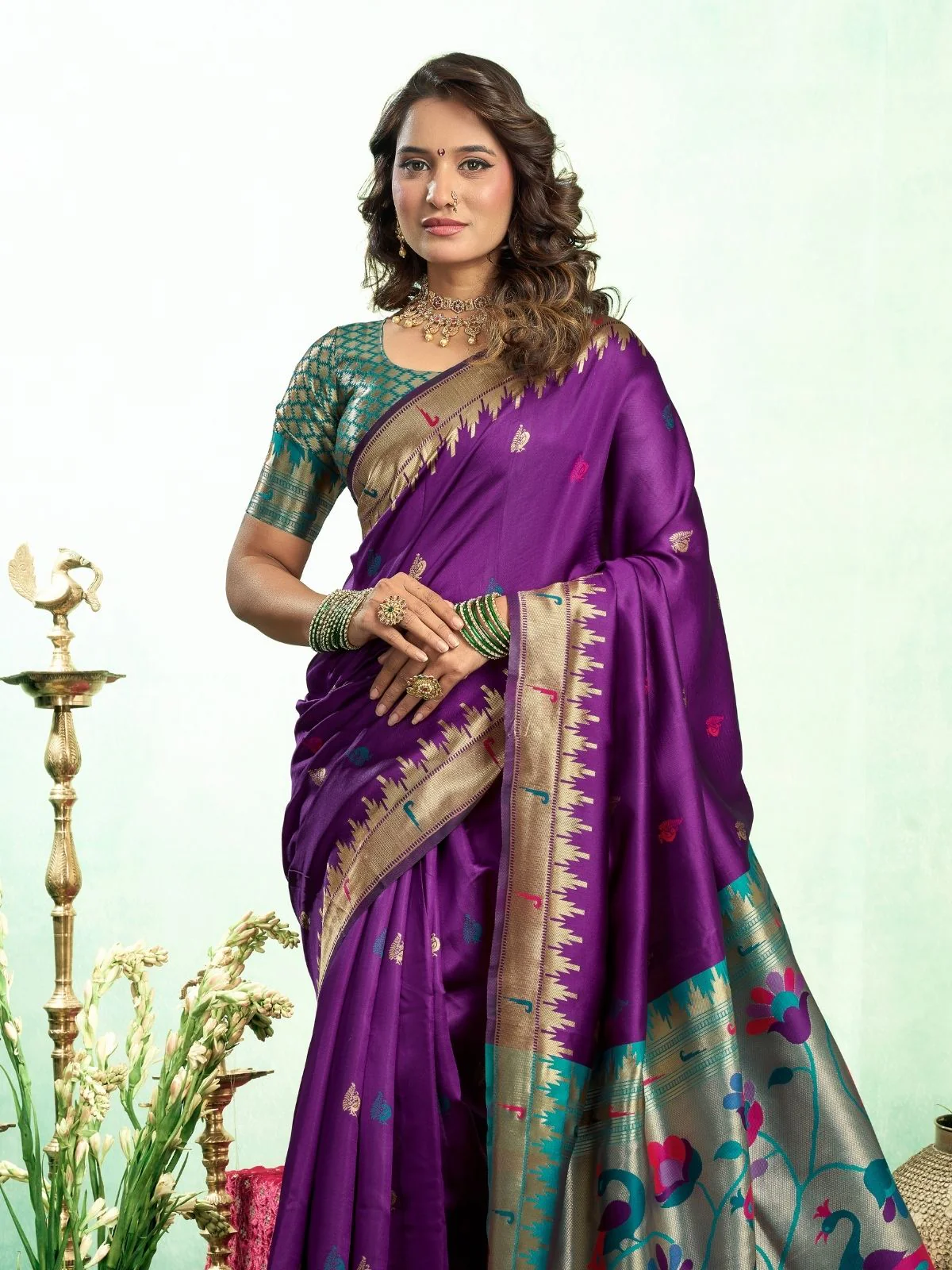 Odette Purple Silk Woven Paithani Saree For Women - Image 4