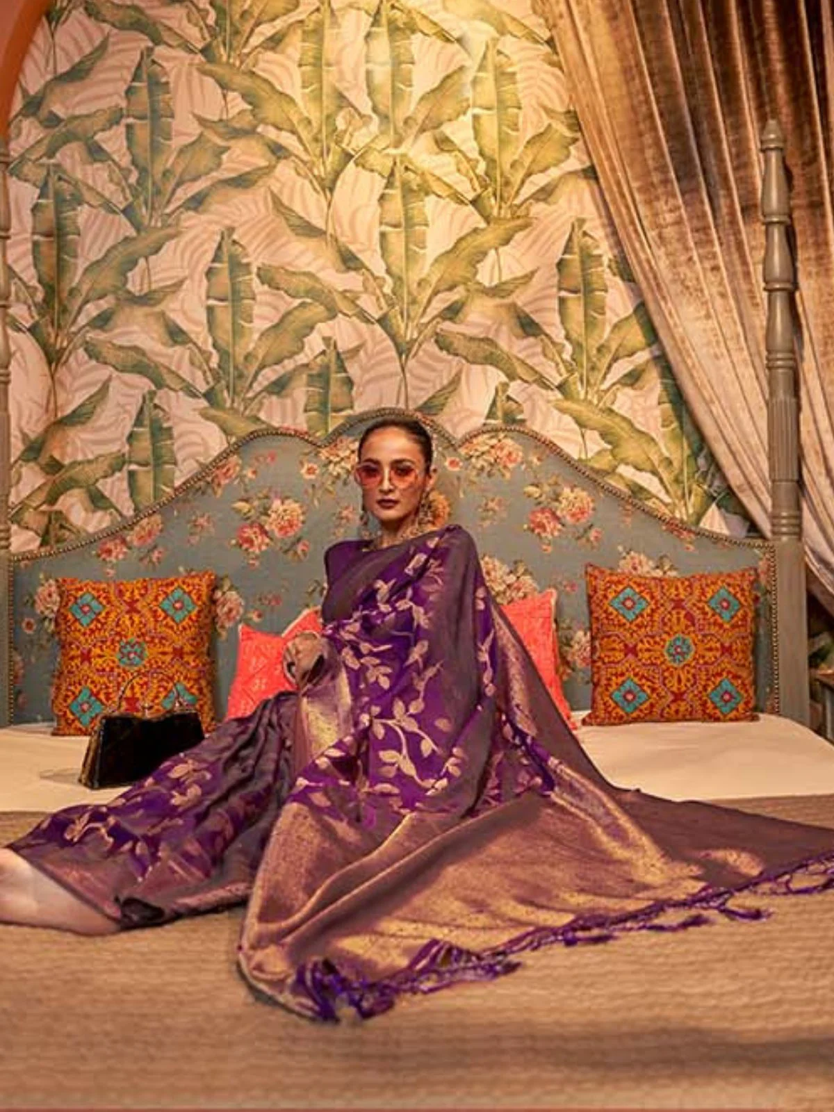 Odette Purple Woven Design Silk Blend Saree With Unstitched Blouse For Women - Image 2