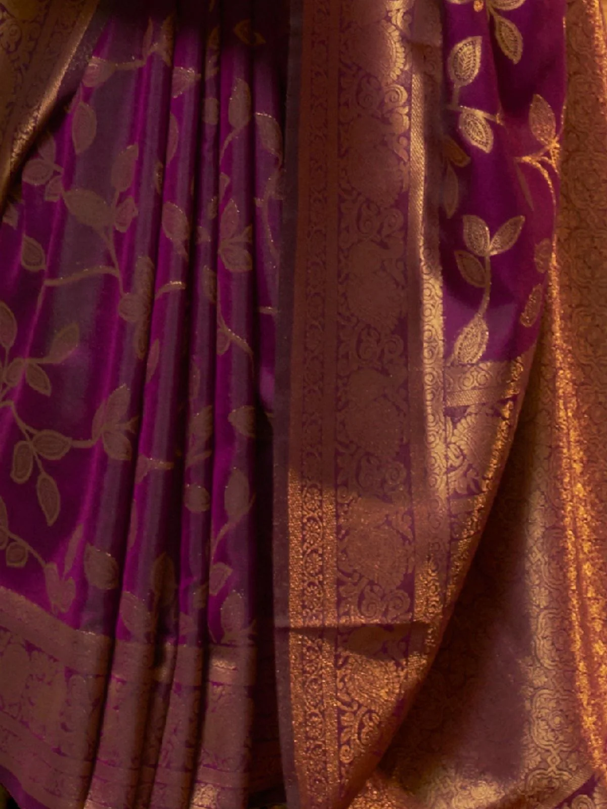 Odette Purple Woven Design Silk Blend Saree With Unstitched Blouse For Women - Image 3
