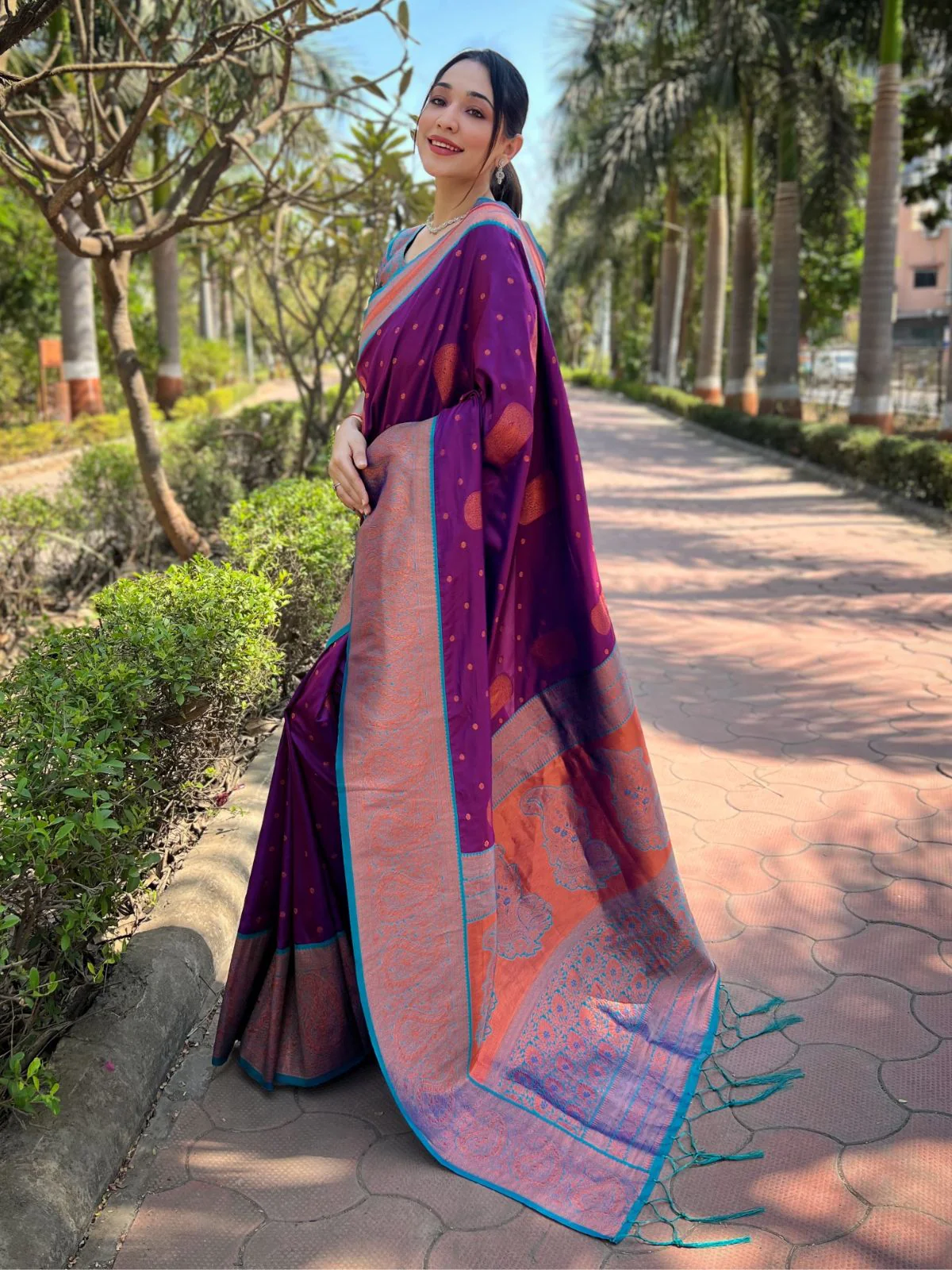 Odette Purple Woven Design Soft Silk Saree With Unstitched Blouse For Women - Image 2