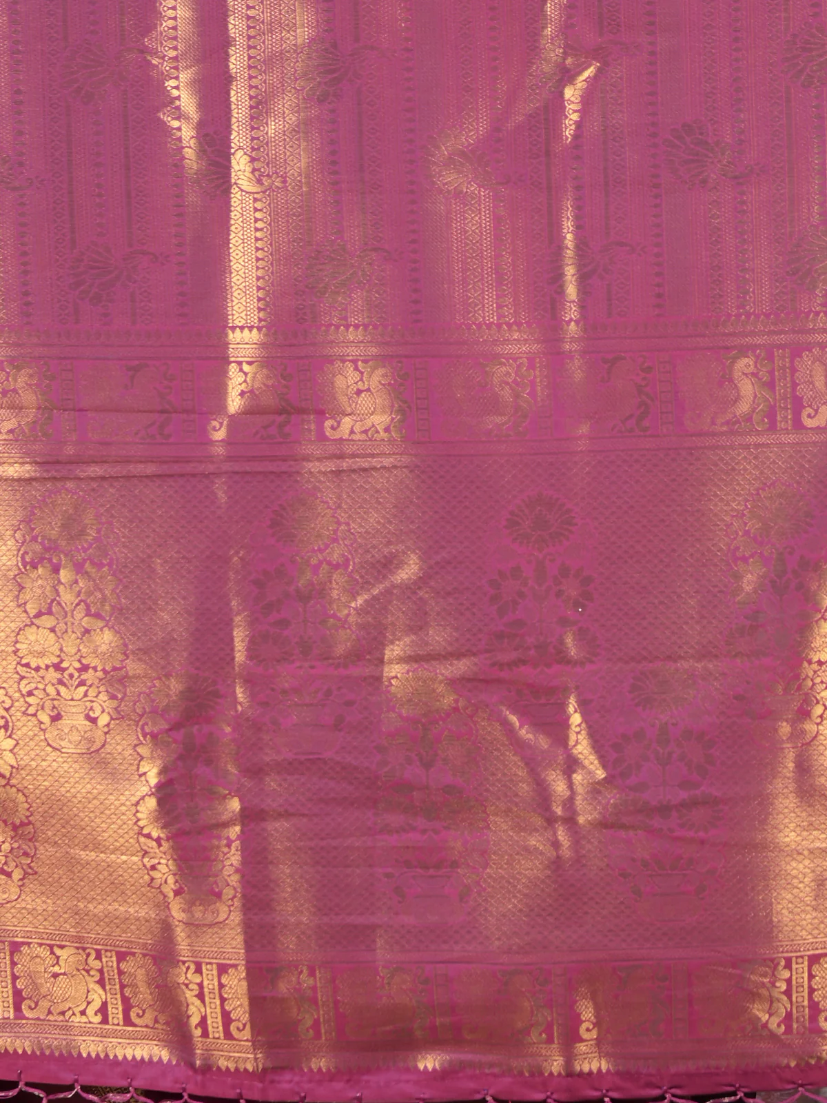 Odette Purple Woven Silk Blend Saree With Unstitched Blouse For Women - Image 5