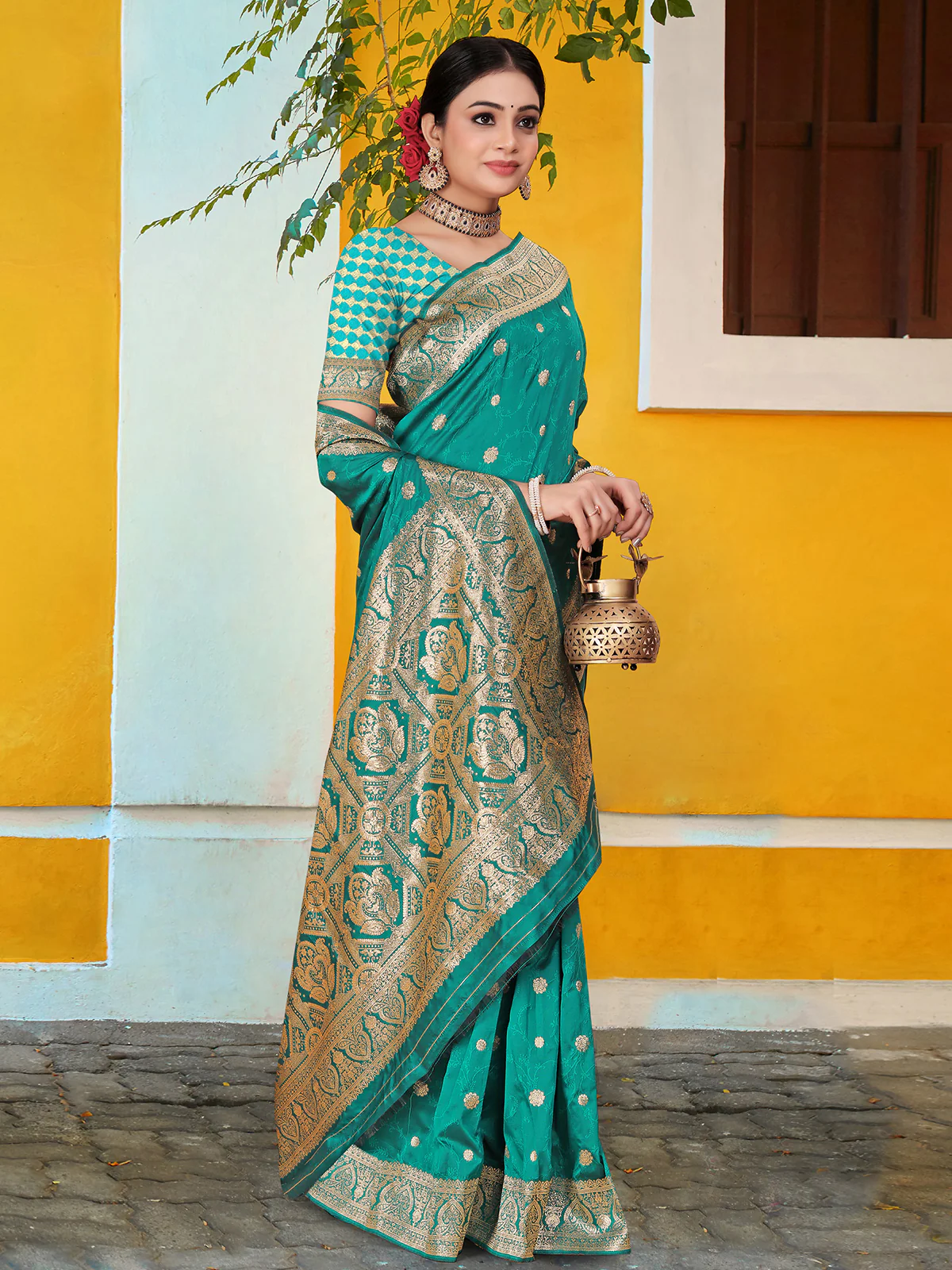Odette Teal Banarasi Woven Saree With Unstitched Blouse For Women - Image 2