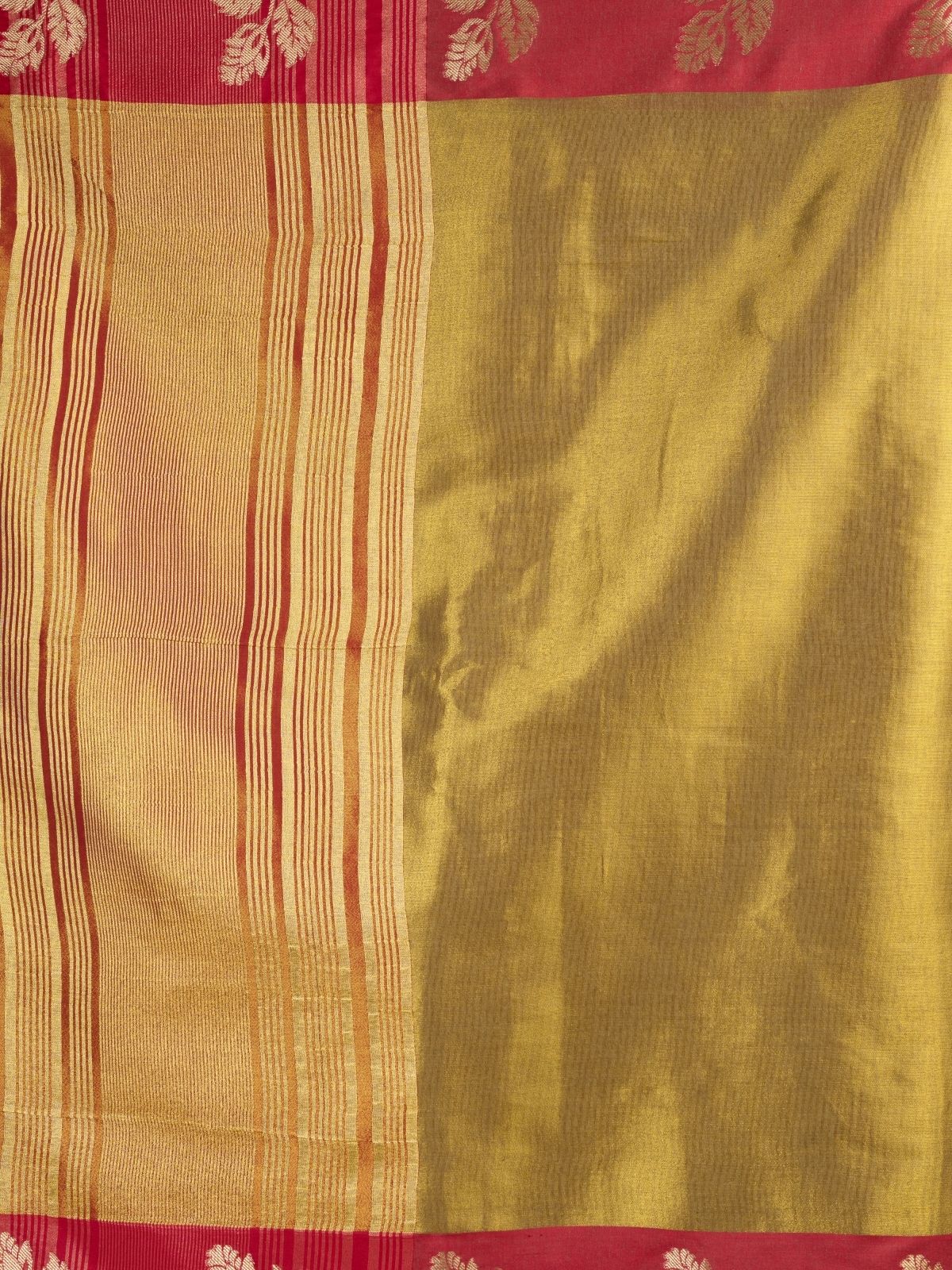 Odette Red and Olive Silk Blend Woven Saree For Women - Image 6