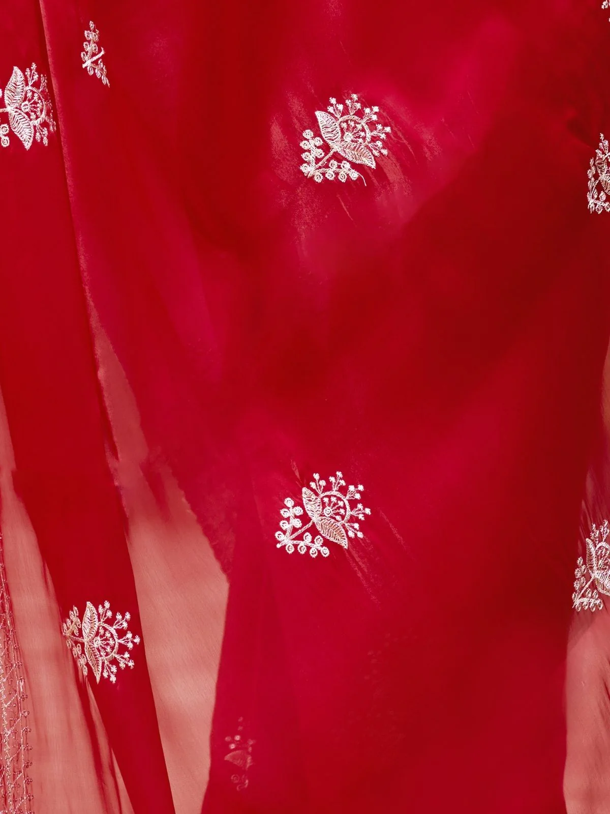 Odette Red Chiffon Embroidered Saree For Women - Image 5