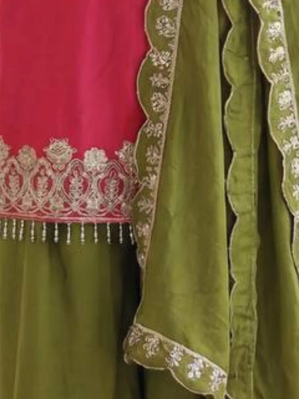 Odette Red Chinon Solid Stitched Kurta Set For Women - Image 5