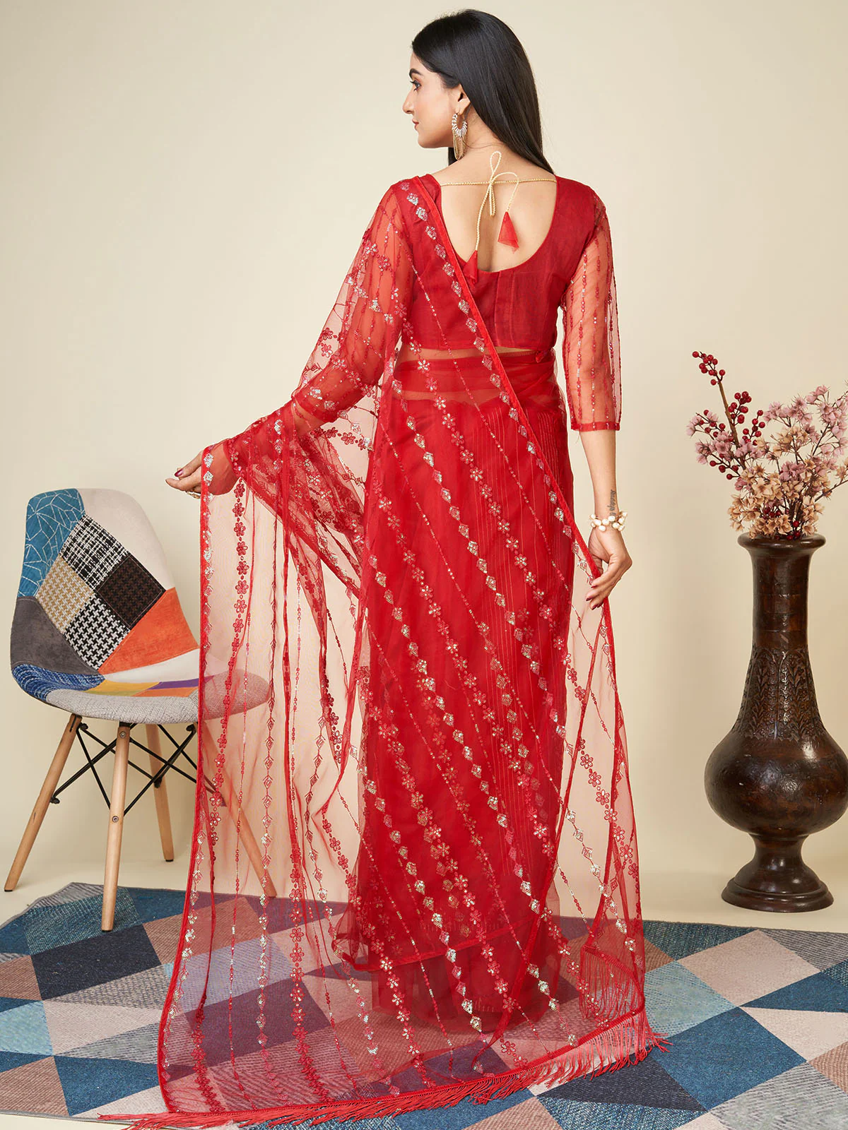 Odette Red Embellished Net Saree With unstitched Blouse For Women - Image 3