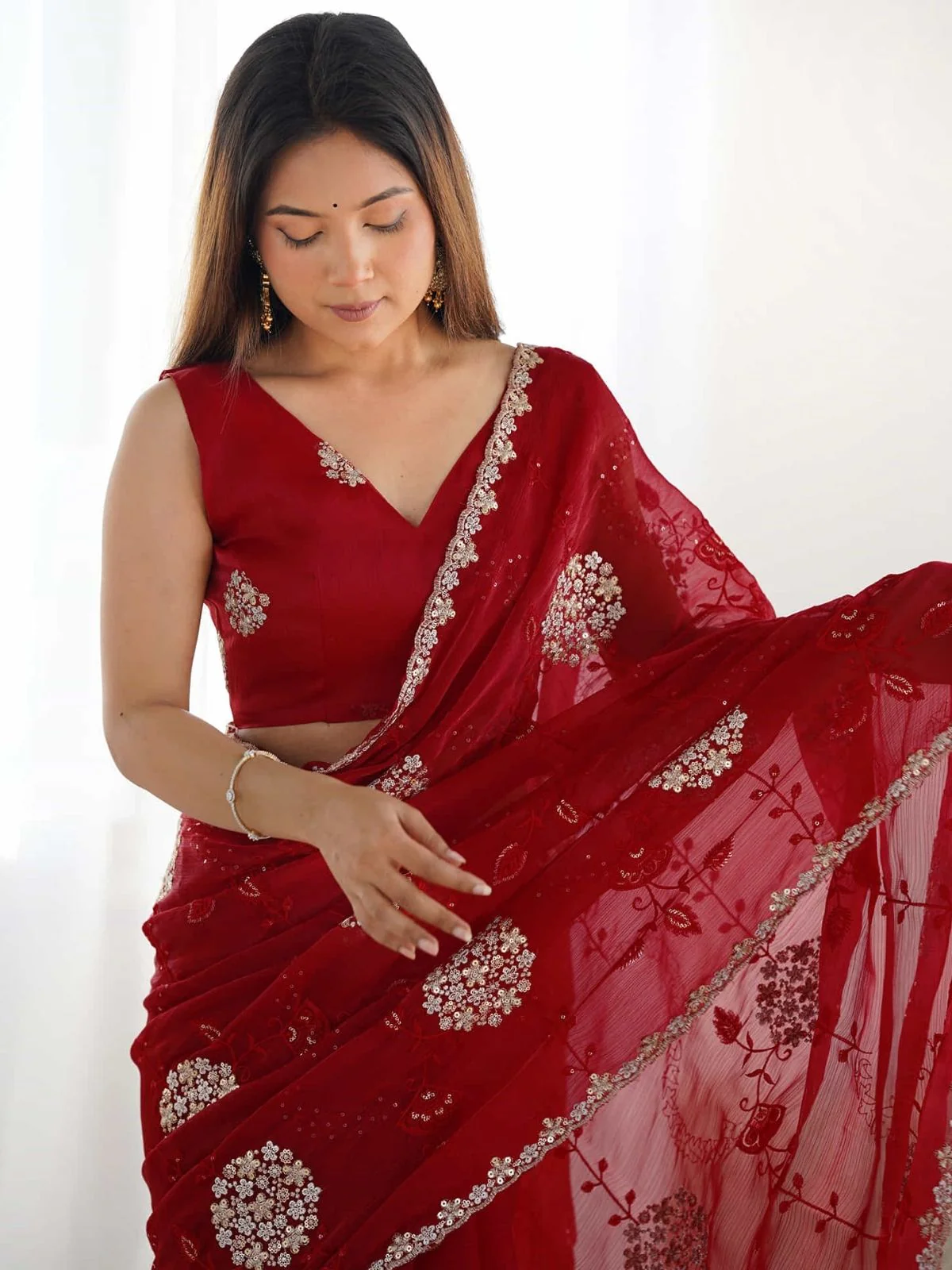 Odette Red Organza Embroidered Solid Saree For Women - Image 4