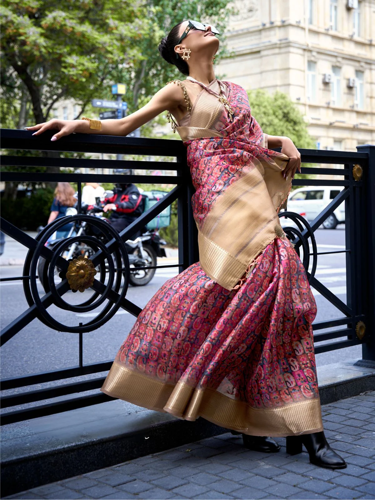 Odette Red Satin Printed Saree With Unstitched Blouse For Women - Image 2