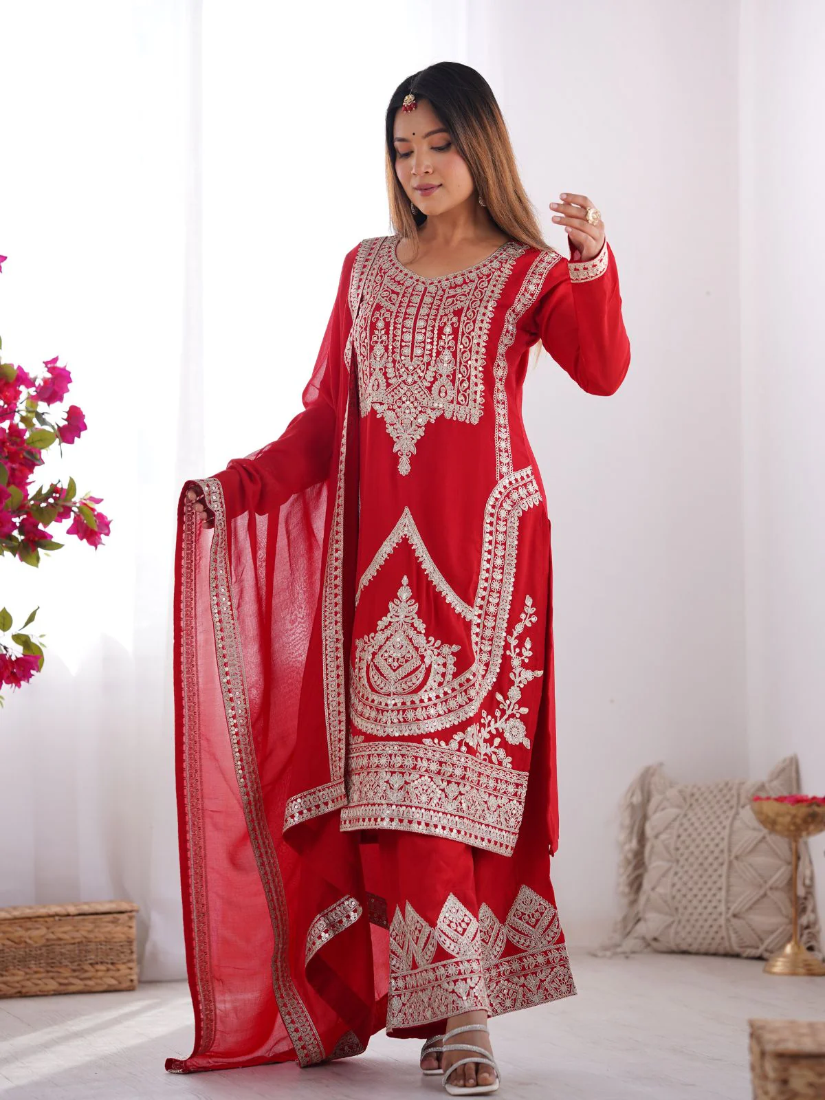 Odette Red Silk Blend Embroidered Kurta Set For Women - Image 2