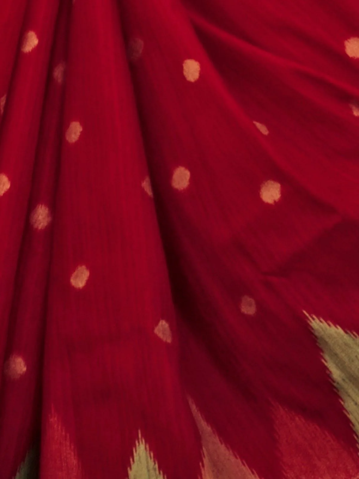 Odette Red Silk Blend Woven Saree With Unstitched Blouse For Women - Image 3