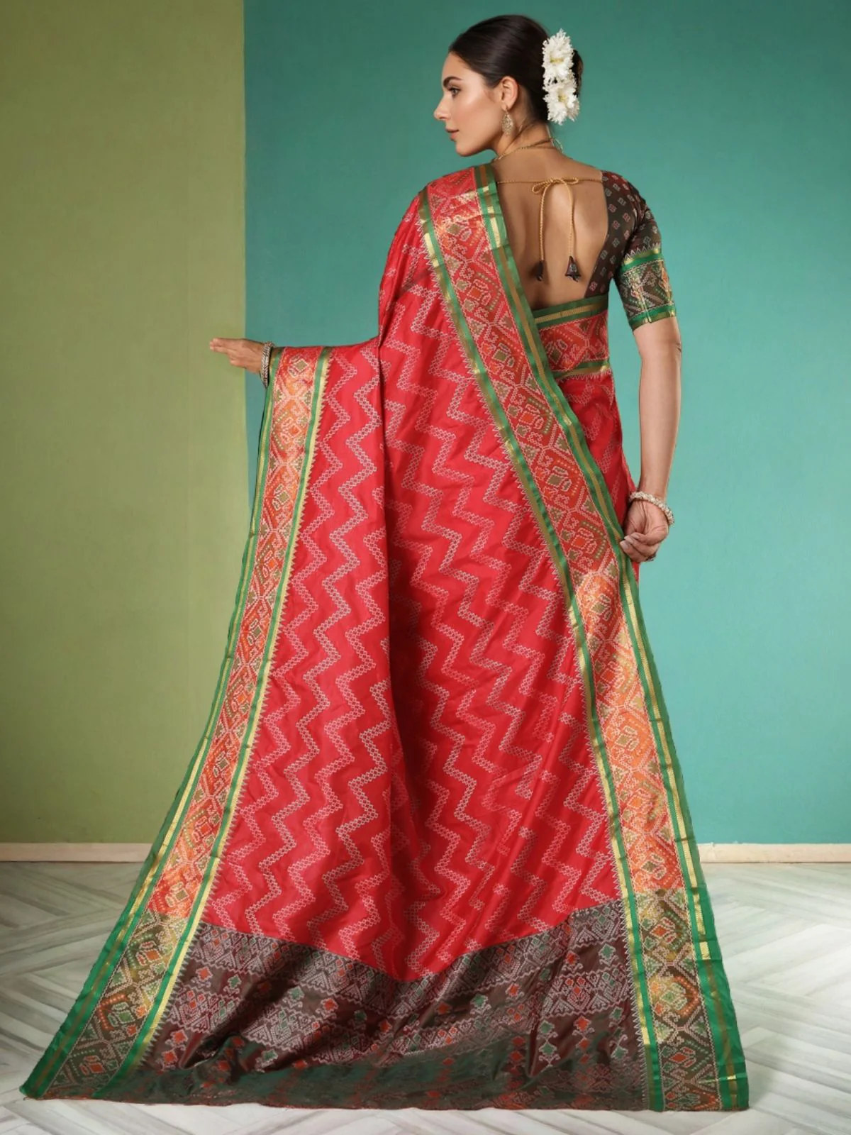 Odette Red Silk Woven Saree For Women - Image 4