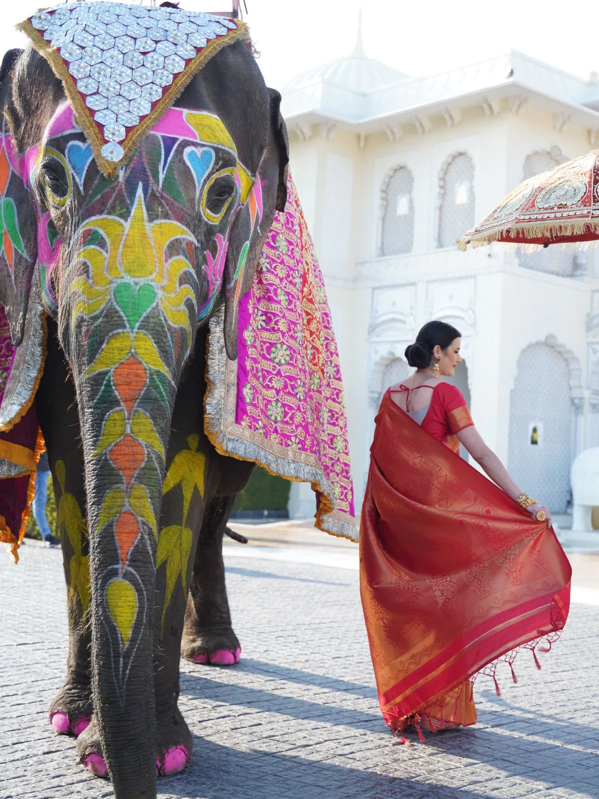 Odette Red Woven Design Silk Blend Saree With Unstitched Blouse For Women - Image 3
