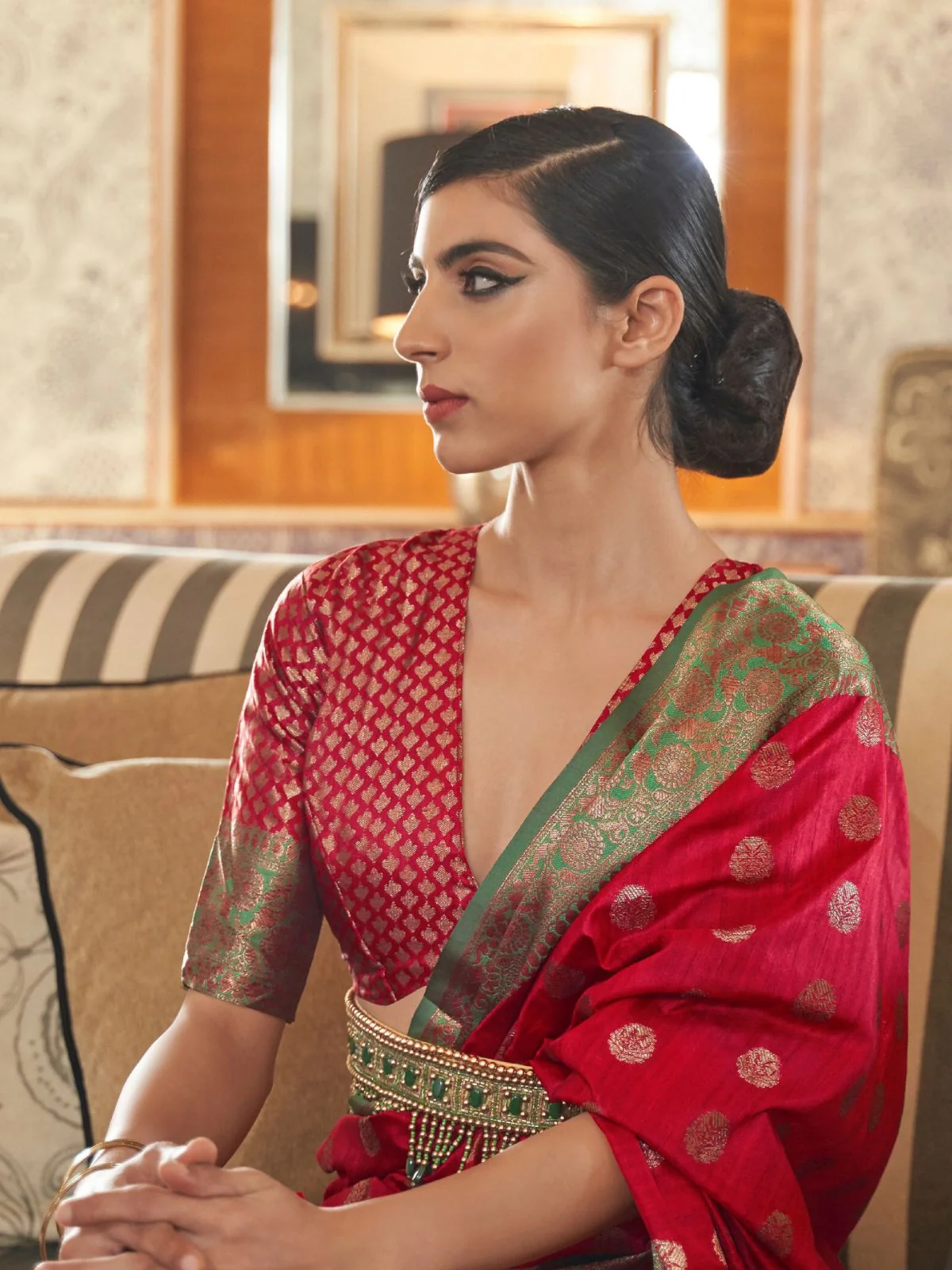 Odette Red Woven Design Silk Blend Saree With Unstitched Blouse For Women - Image 2