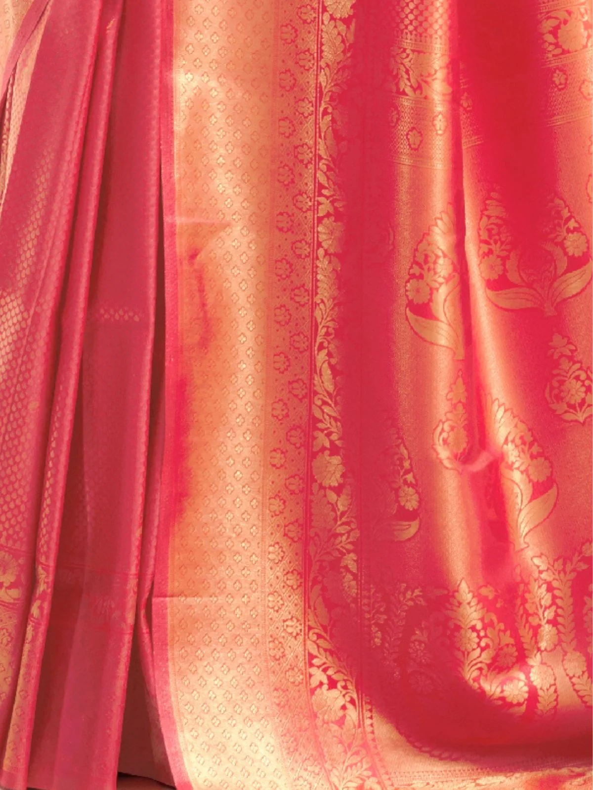 Odette Red Woven Design Silk Blend Saree With Unstitched Blouse For Women - Image 3