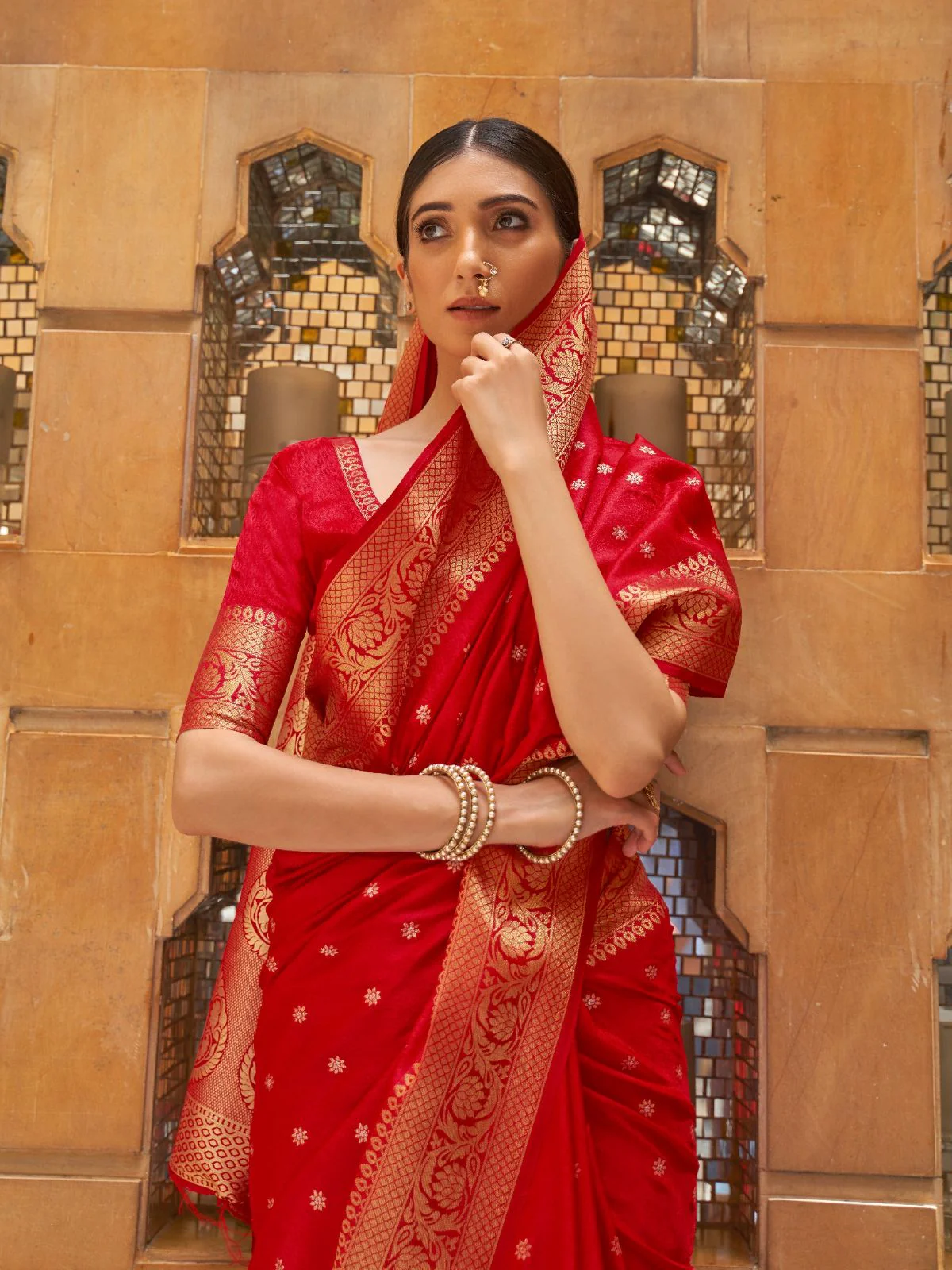 Odette Red Woven Design Silk Blend Saree With Unstitched Blouse For Women - Image 3