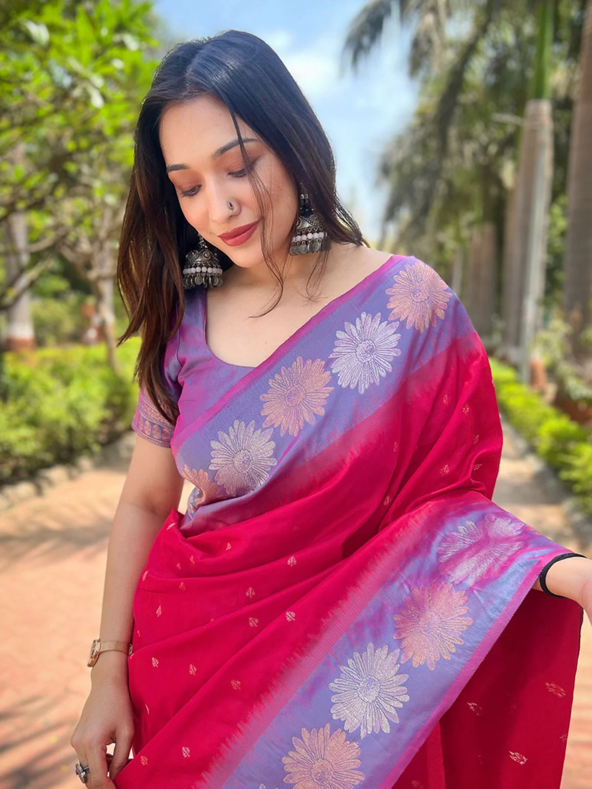 Odette Red Woven Design Soft Silk Saree With Unstitched Blouse For Women - Image 3