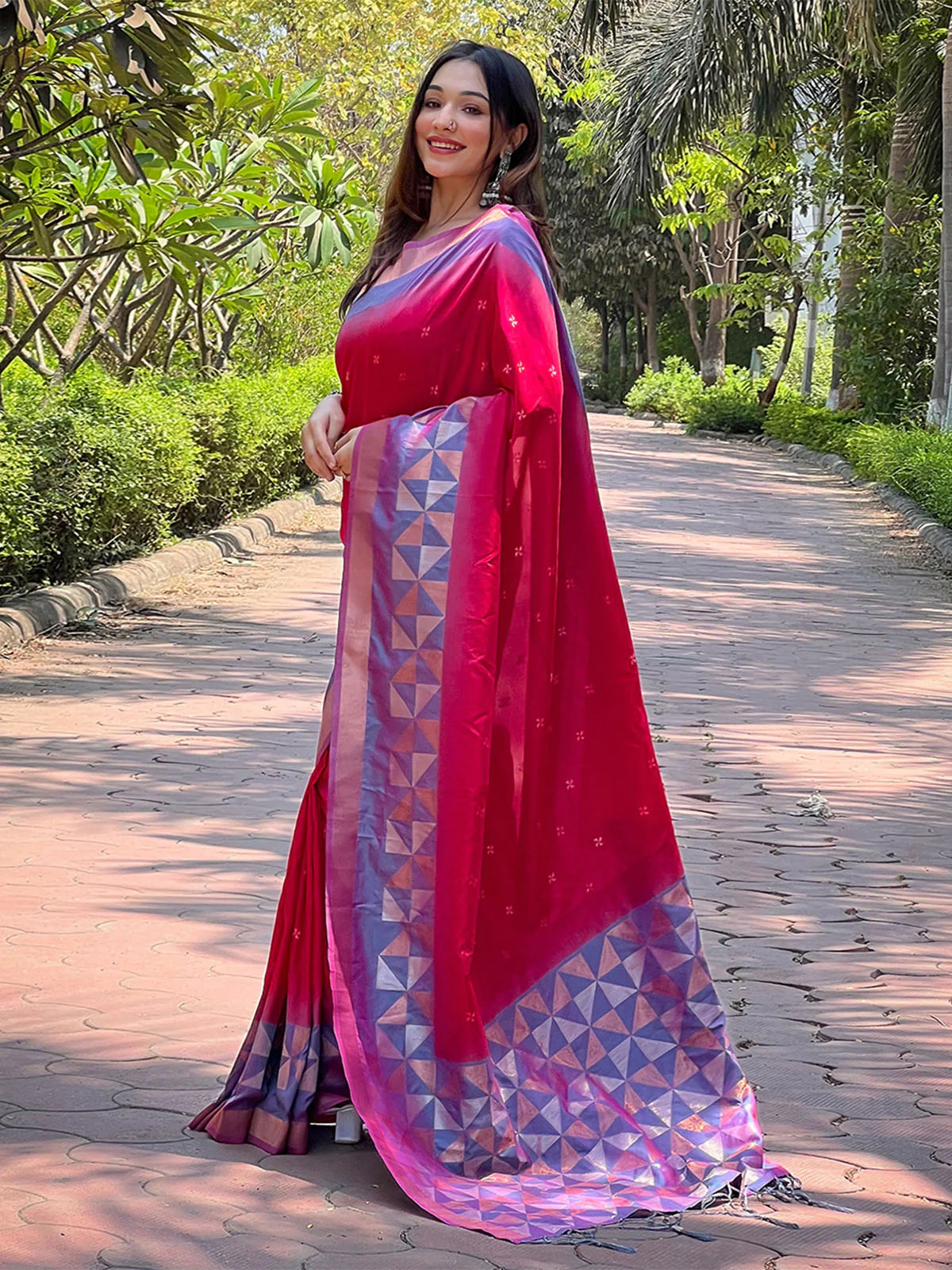 Odette Red Woven Design Soft Silk Saree With Unstitched Blouse For Women - Image 2