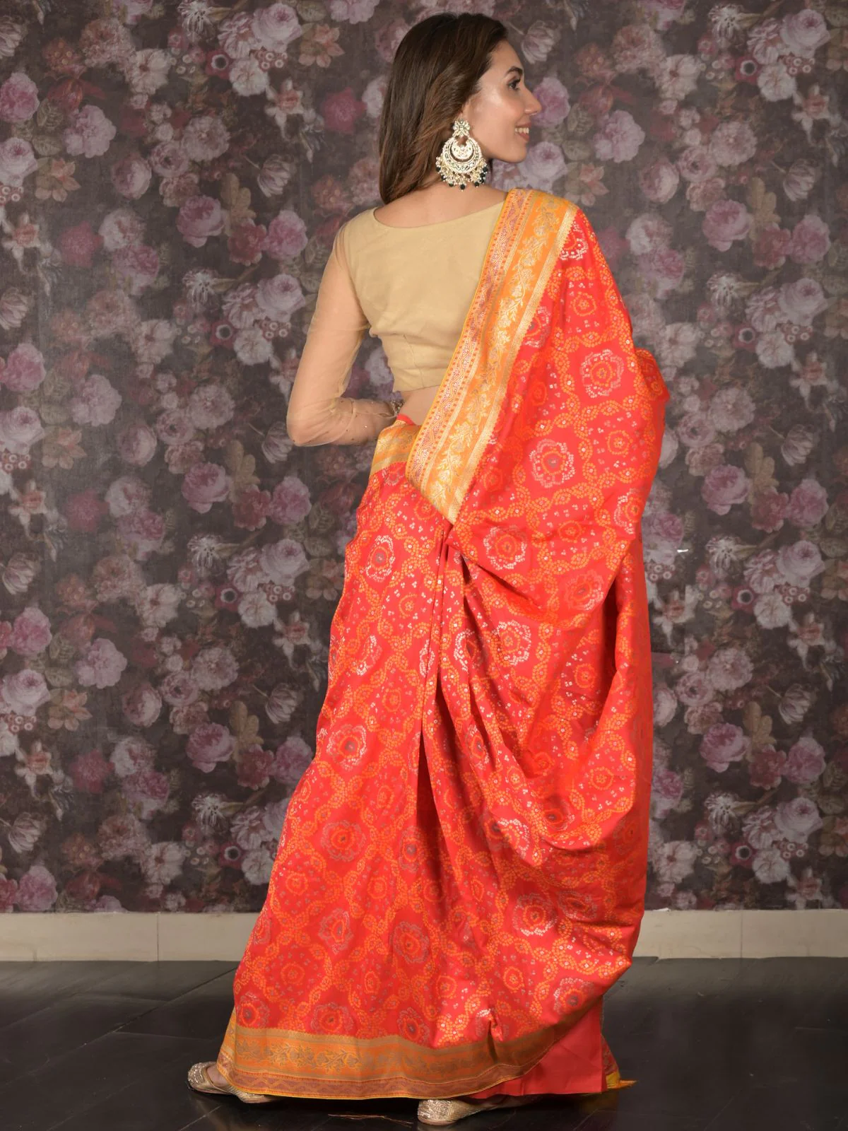 Odette Red Woven Heavy Silk Blend Saree With Unstitched Blouse For Women - Image 4