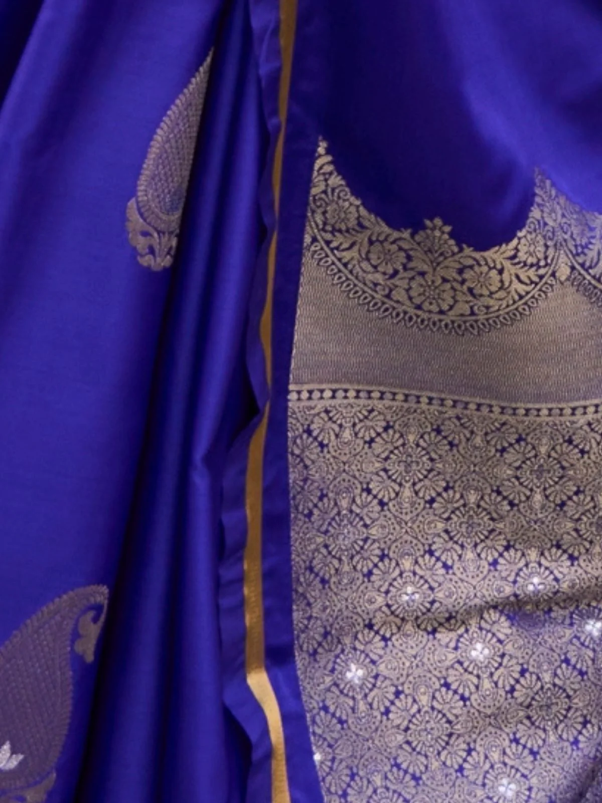Odette Royal Blue Satin Woven Saree With Unstitched Blouse For Women - Image 3