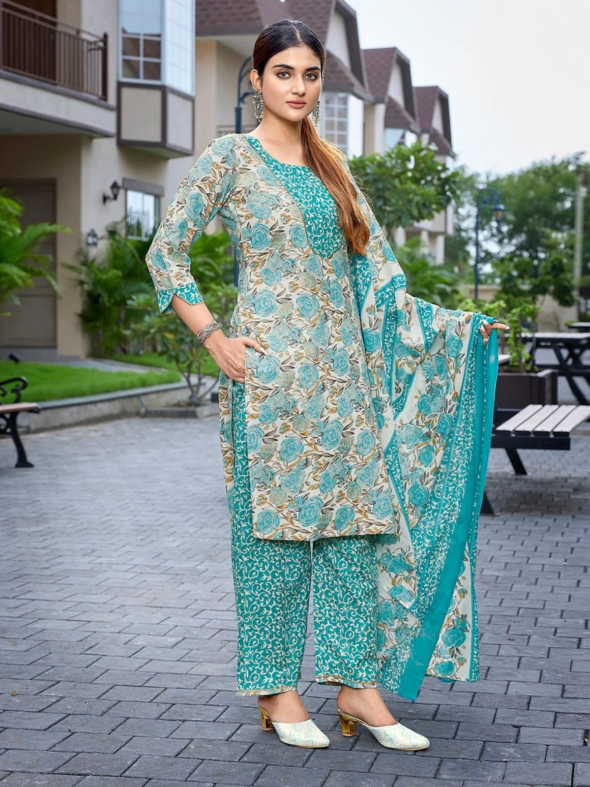 Odette Sea Green Cotton Blend Printed Stiched Kurta Set For Women - Image 2
