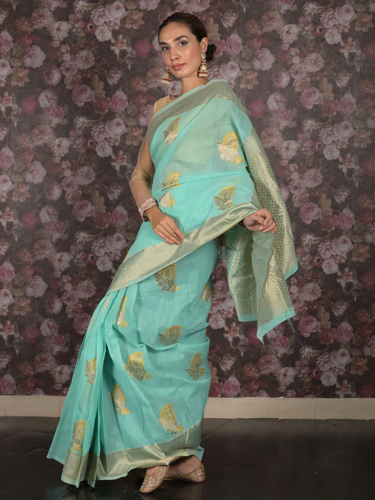 Odette Sea Green Cotton Blend Woven Saree with Unstitched Blouse for Women - Image 3