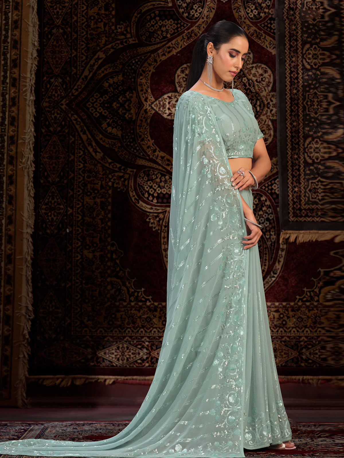 Odette Sea green Embellished Georgette Saree With unstitched Blouse For Women - Image 2