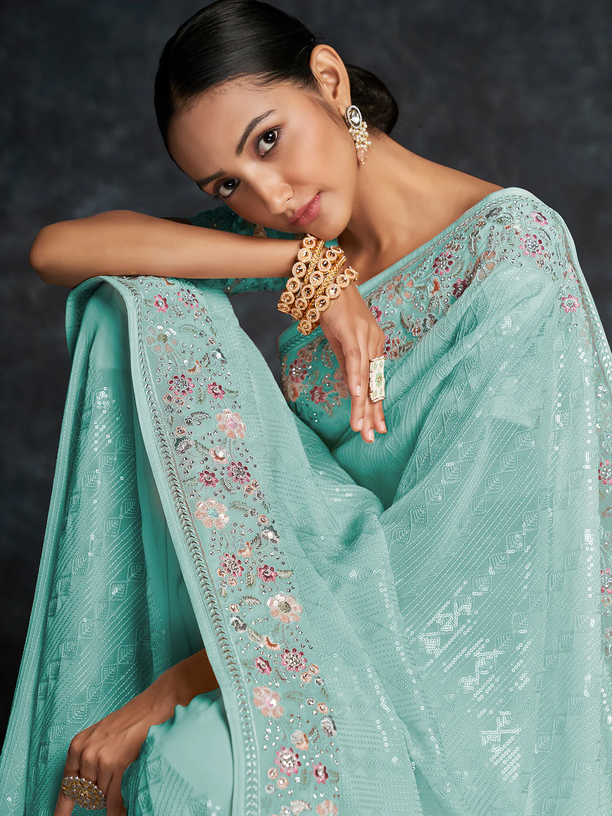 Odette Blue Embroidered Georgette Saree With Unstitched Blouse For Women - Image 5