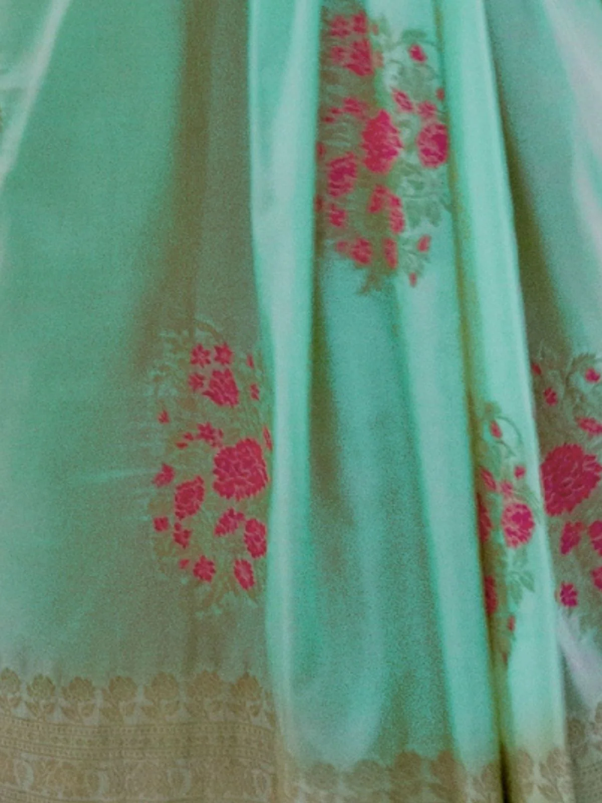 Odette Sea Green Silk Blend Woven Saree With Unstitched Blouse For Women - Image 3