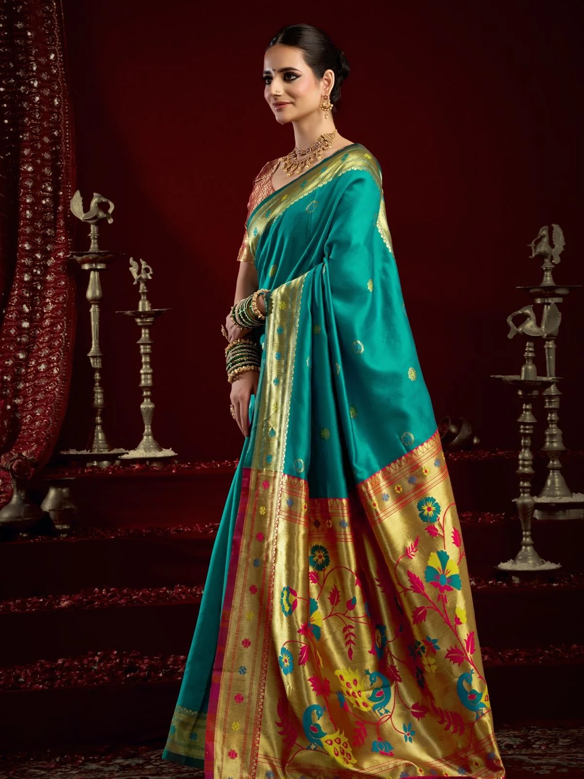 Odette Sea Green Silk Woven Paithani Saree For Women - Image 2