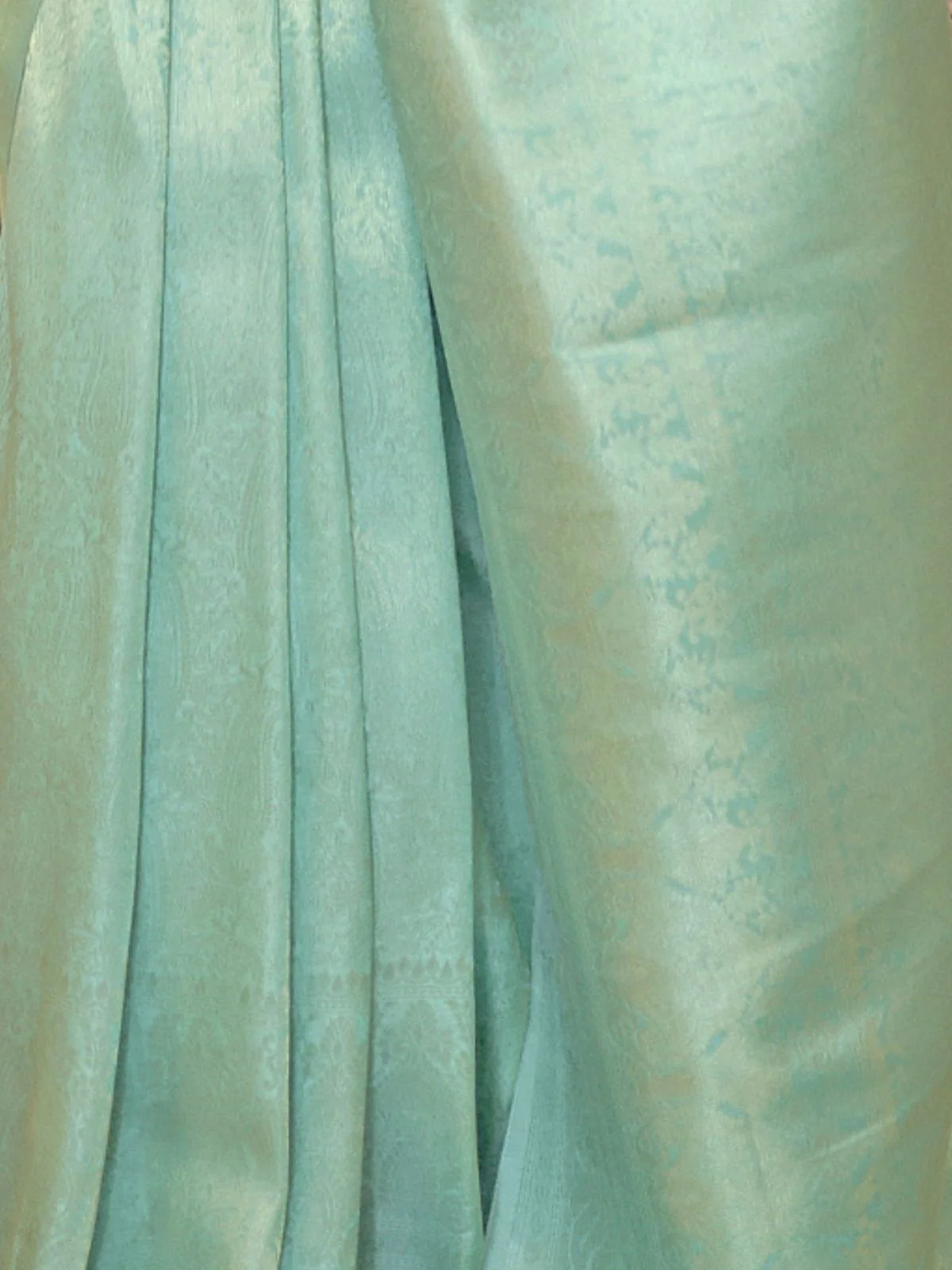 Odette Sea Green Woven Design Silk Blend Saree With Unstitched Blouse For Women - Image 3