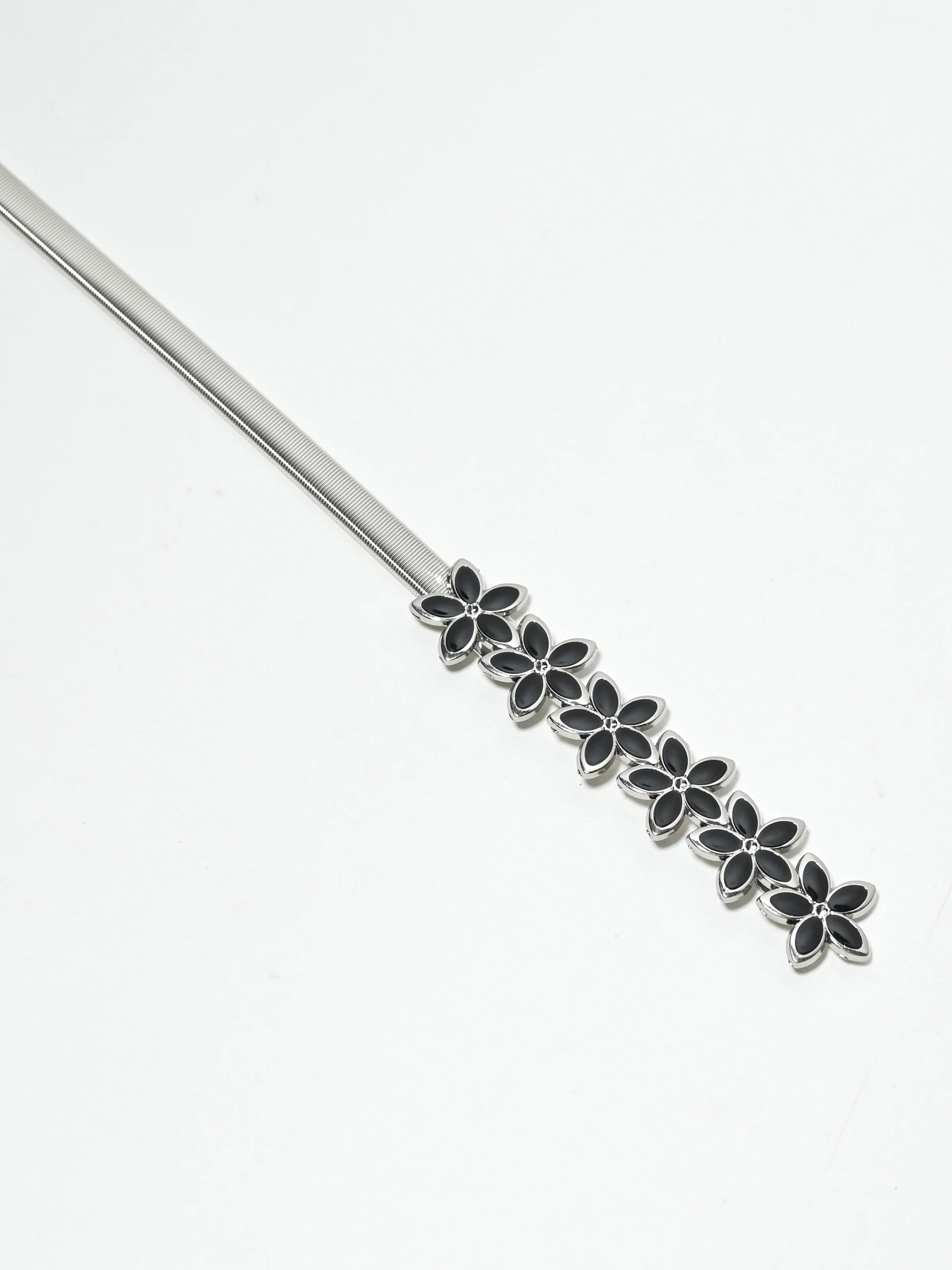 Odette Silver Alloy Floral Belt For Women - Image 2
